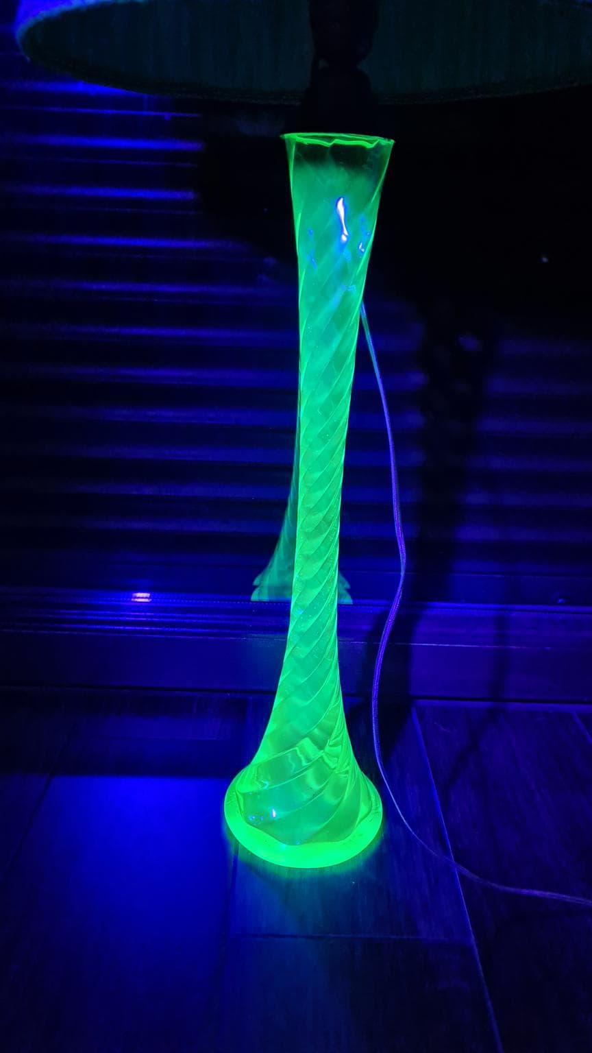 Table lamp, Art Deco, turquoise, uranium glass, 1930s. - 170130