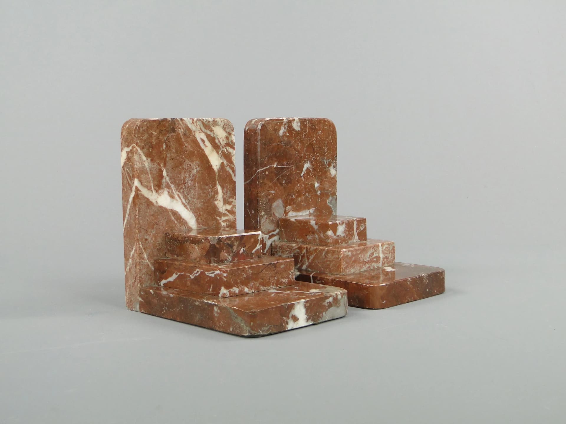 Podpórki do książek Art Deco, marmur czerwony, Niemcy, lata 20. - 11130