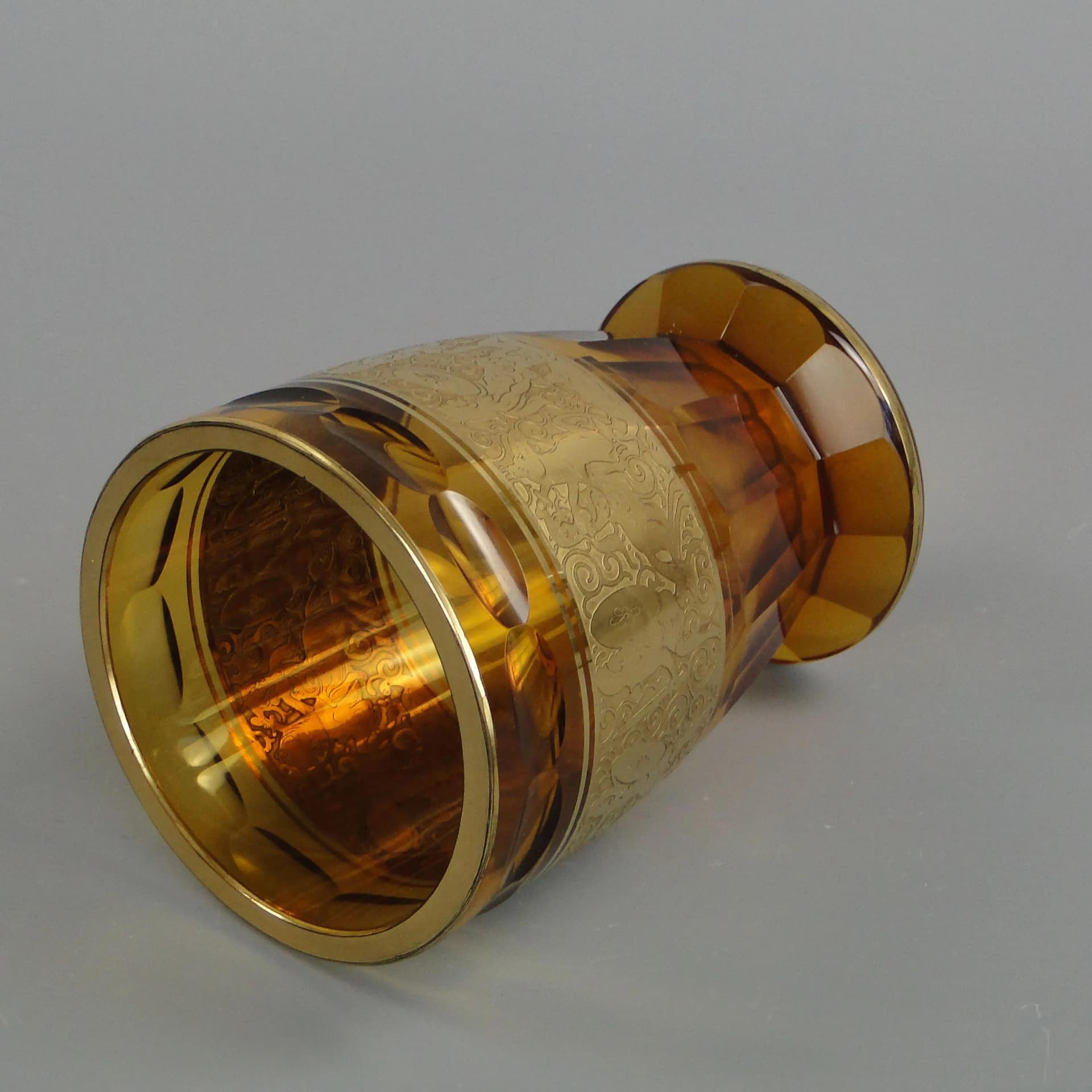 Wazon art déco, topazowy, kryształ, Moser, Czechy, lata 20. - 11094