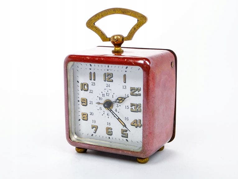 Miniaturowy zegar podróżny Art Nouveau, czerwona emalia, mosiądz, Niemcy, XIX wiek - 170535