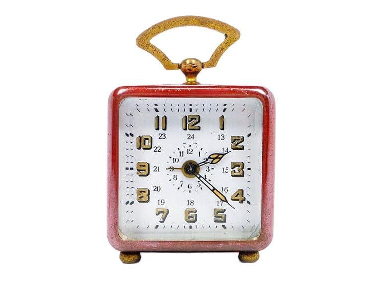 Miniaturowy zegar podróżny Art Nouveau, czerwona emalia, mosiądz, Niemcy, XIX wiek