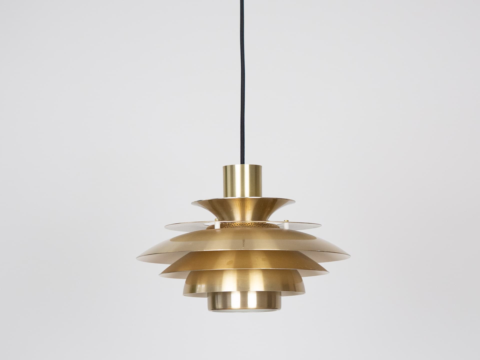 Golden Aluminum Verona Pendant Lamp, by K. Wiborg for Jeka, Denmark, 1980s - 170598