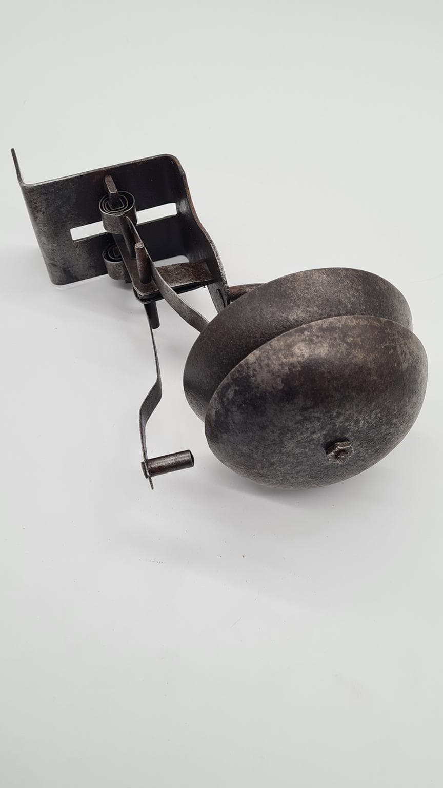 Dzwonek do drzwi, secesja, metal szary, Francja, XIX wiek - 170751