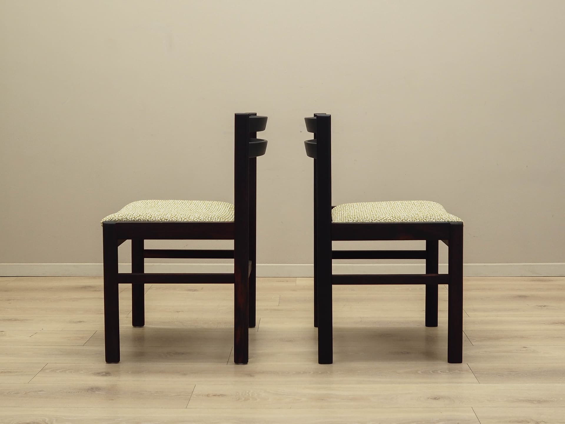 Set of two chairs, dark brown rosewood, Denmark, 1970s. - 170858