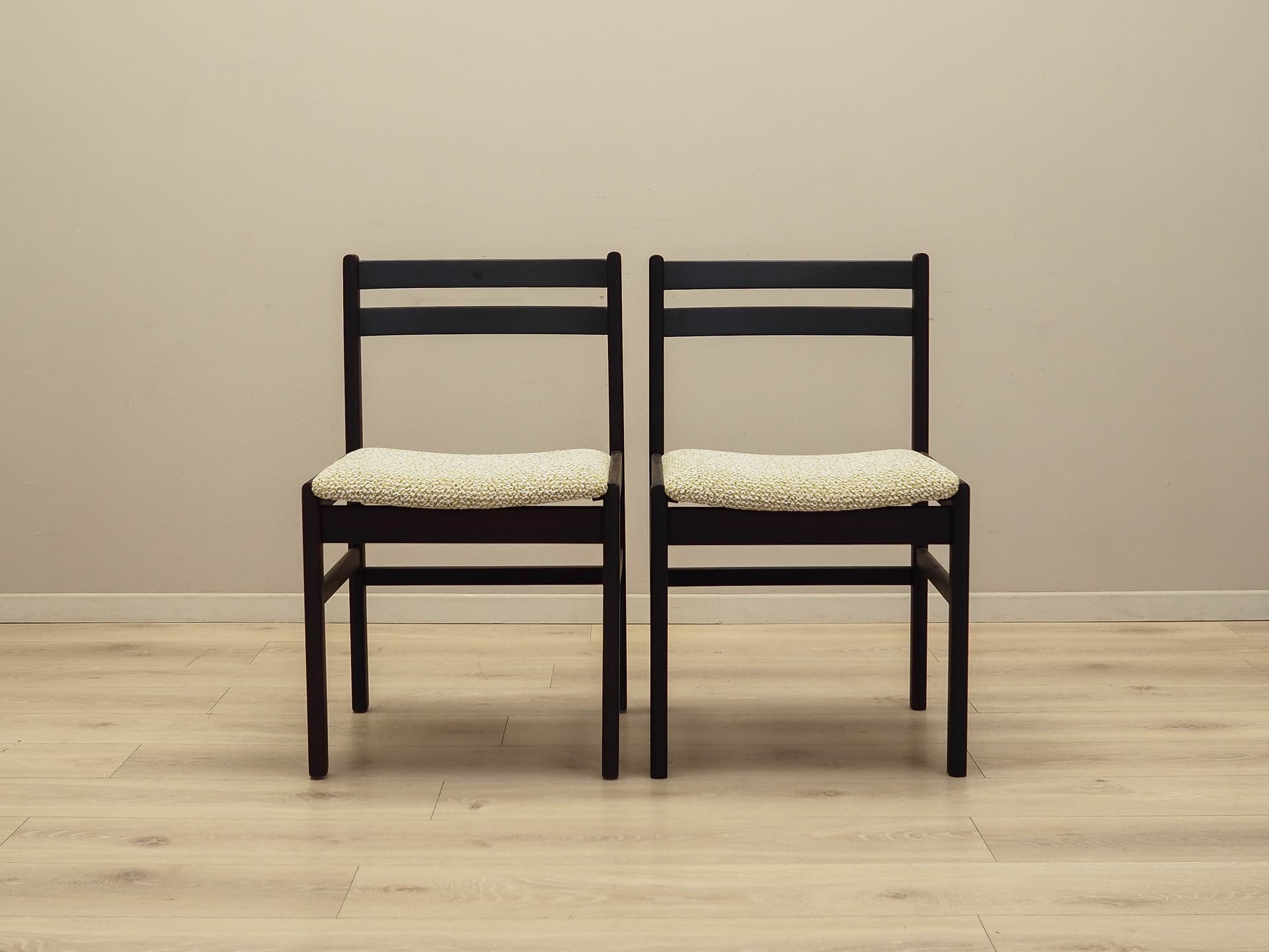 Set of two chairs, dark brown rosewood, Denmark, 1970s. - 170857