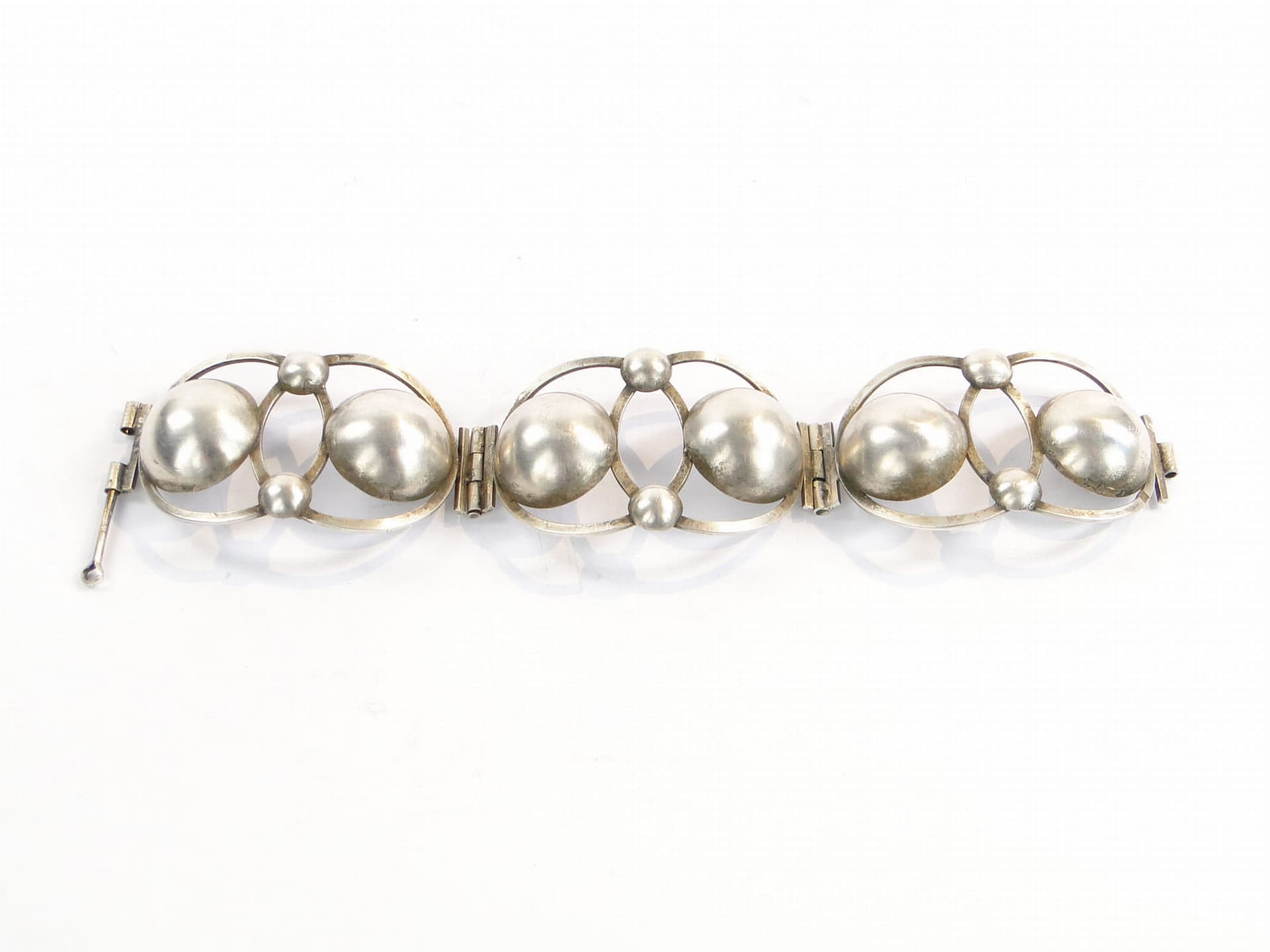 Srebrna, szeroka bransoletka, Orno, Warszawa l 60. - 171102