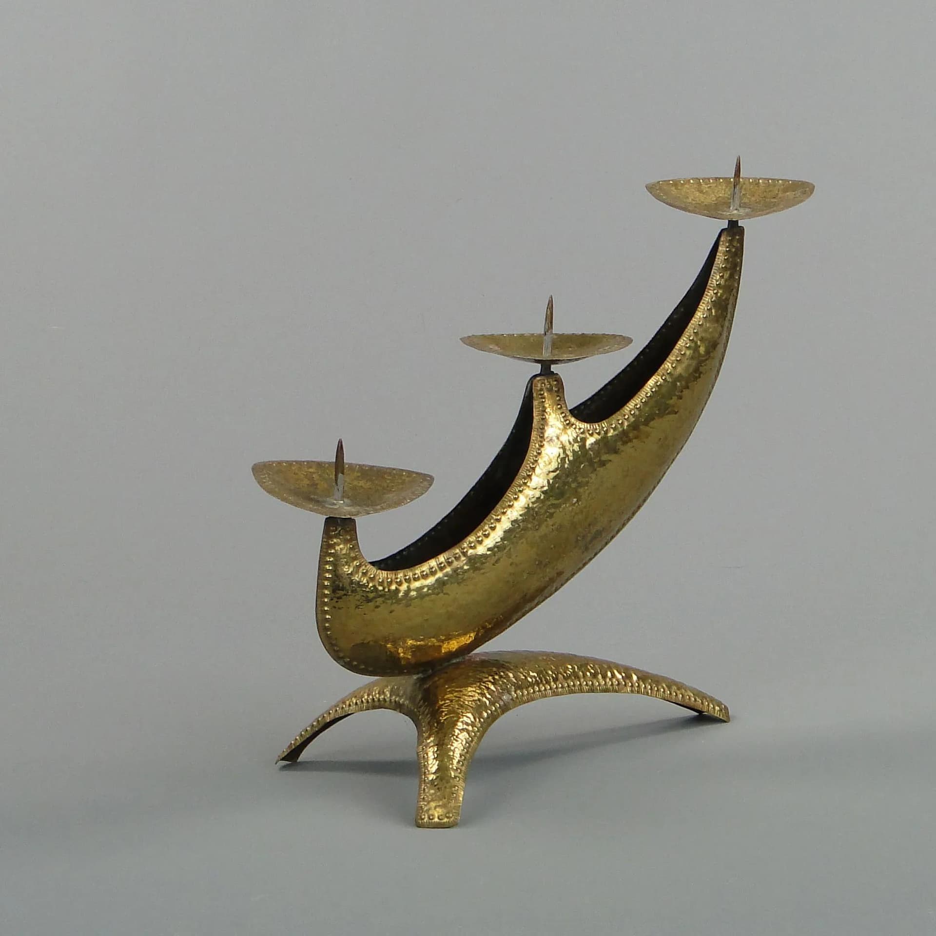 Świecznik trójramienny New Look, mosiądz złoty, Polska, lata 60. - 11244