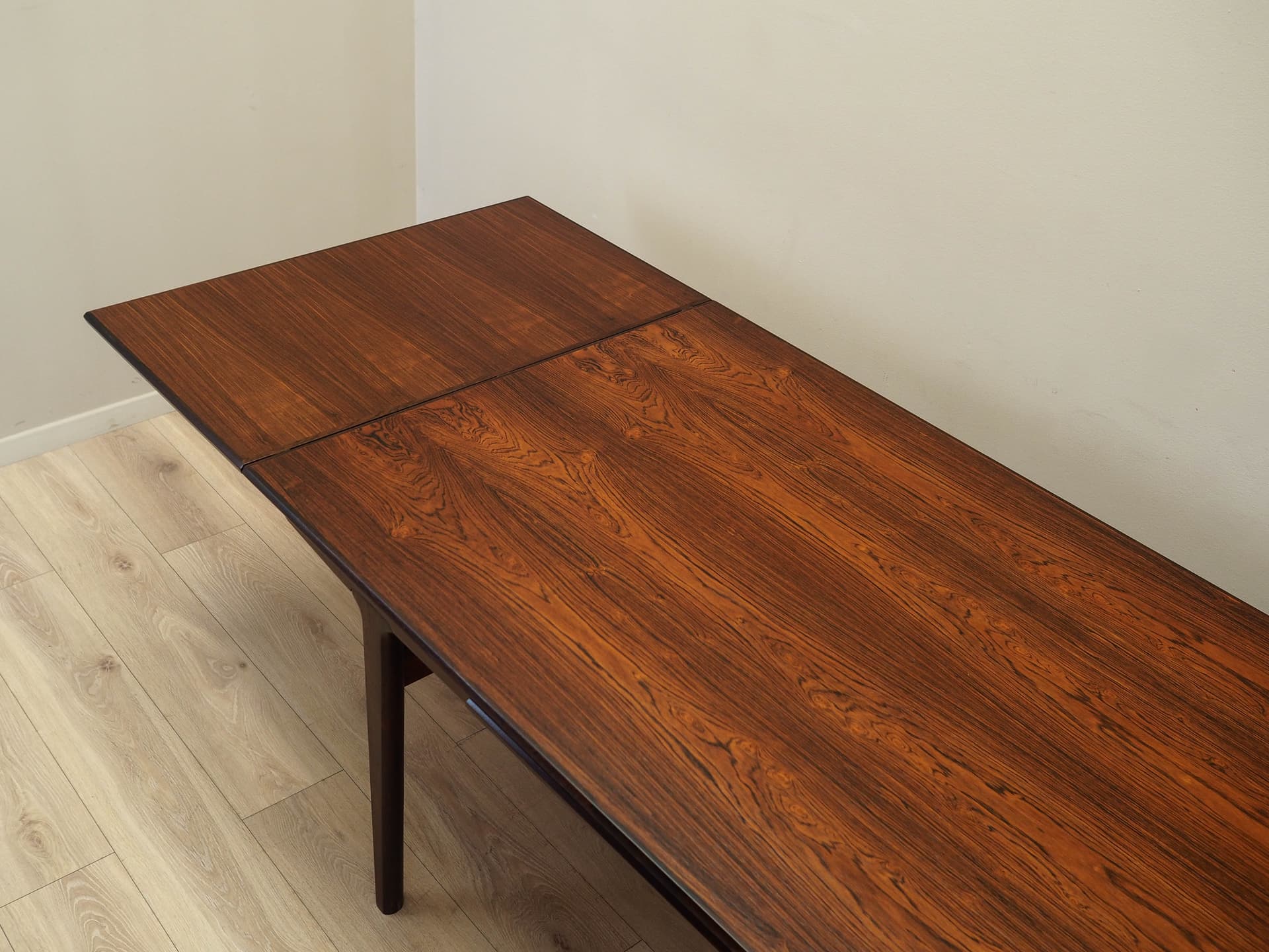 Stół jadalniany, palisander brązowy ciemny, proj. H. Kjaernulf, Dania, lata 60. - 171492