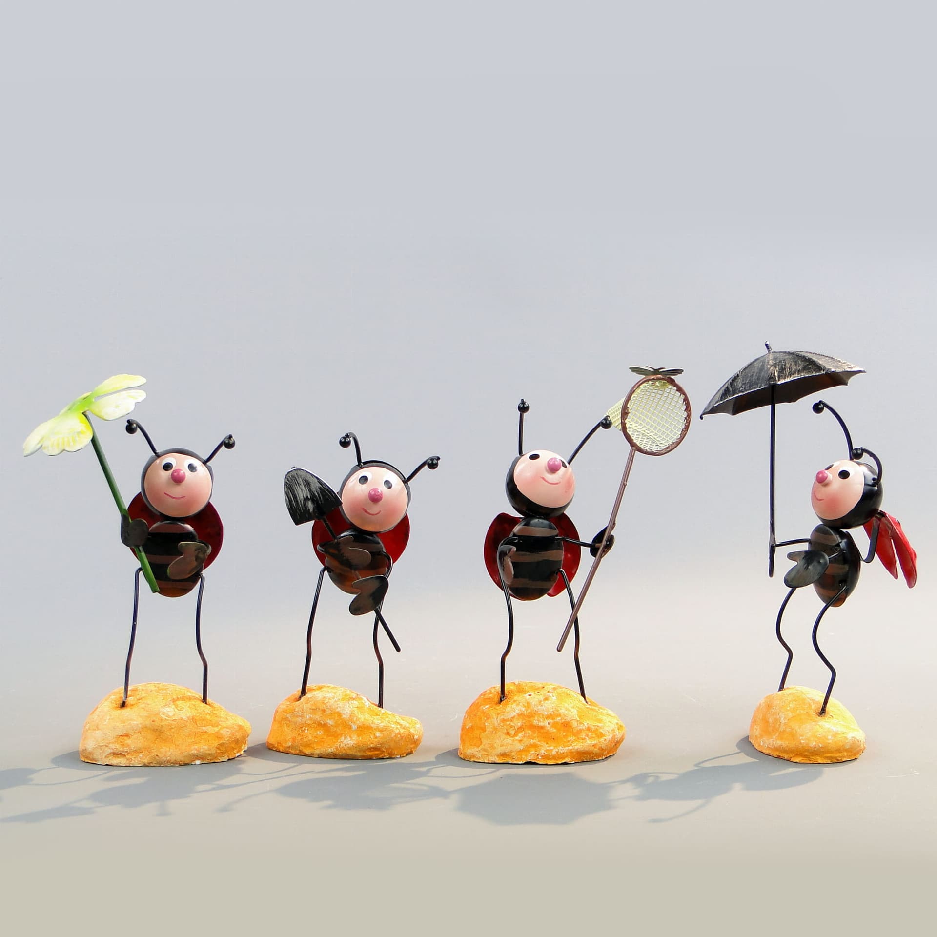 Zestaw czterech figurek biedronek, multicolor, metal, Czechosłowacja, lata 70. - 171848