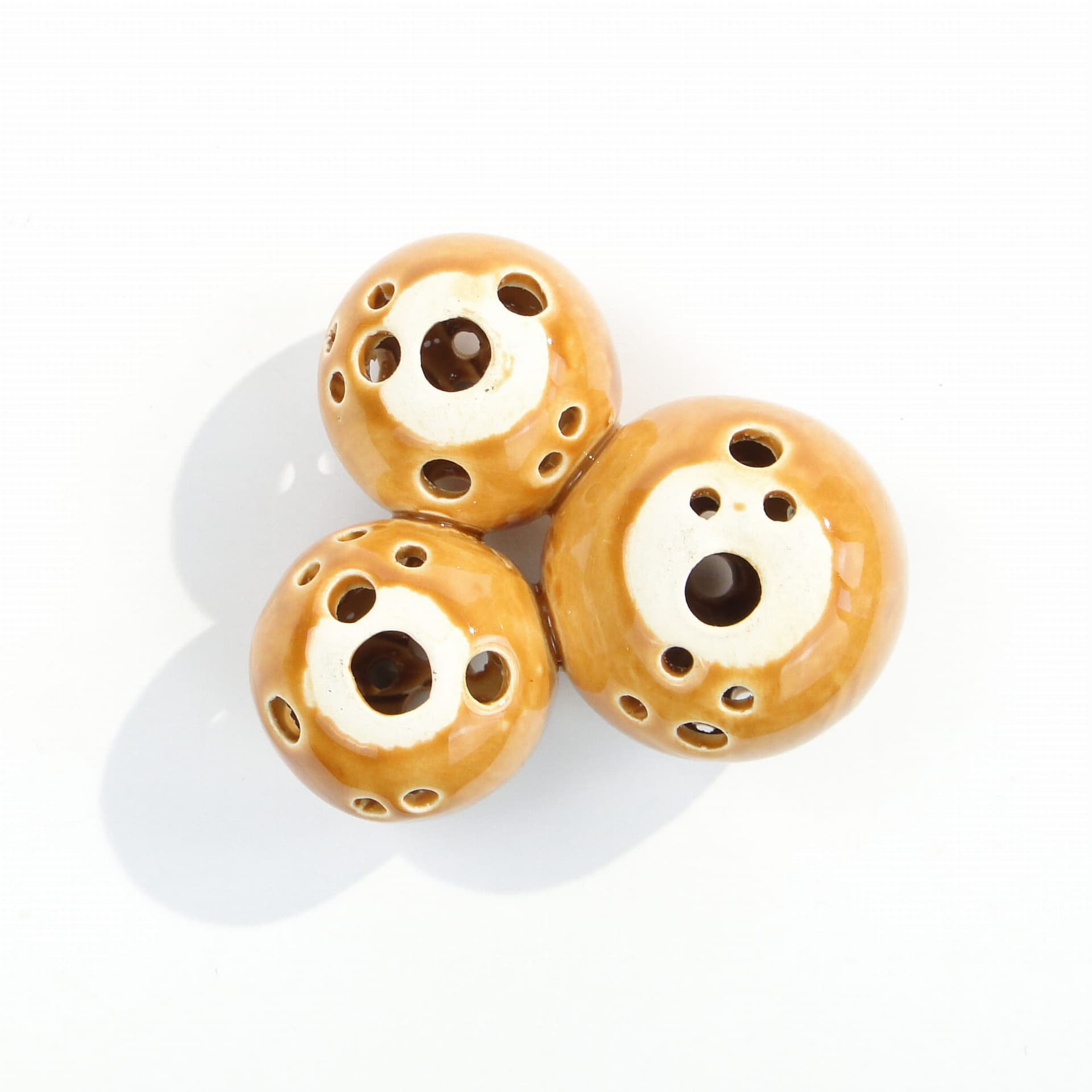 Ikebana Meteoryt, brązowy jasny, ceramika, Polska, lata 60. - 171937