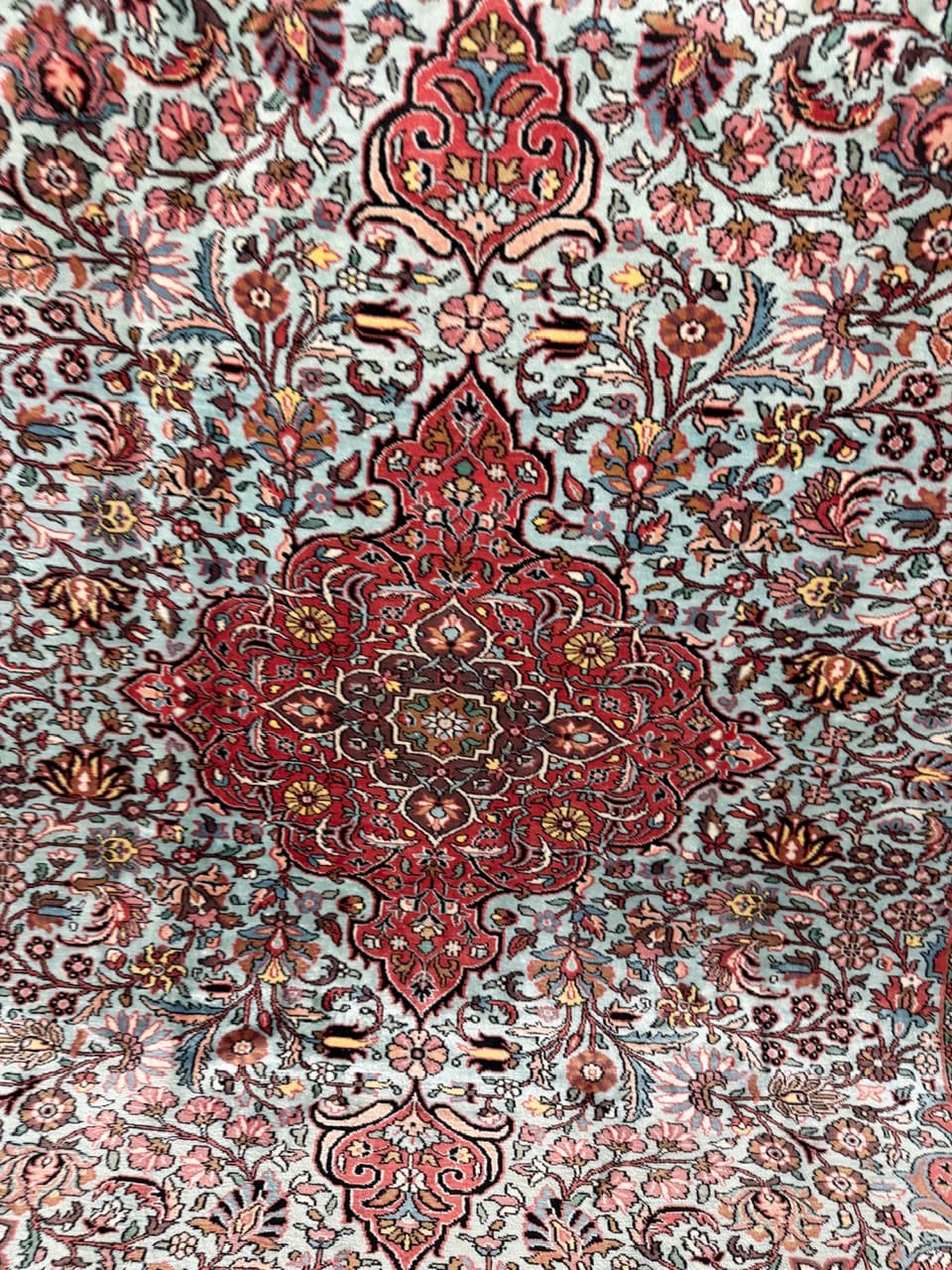 Rug Ghoum, silver, silk, India - 172152