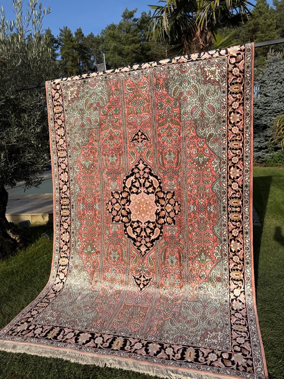 Rug Ghoum/Qom, red silk, India - 172201