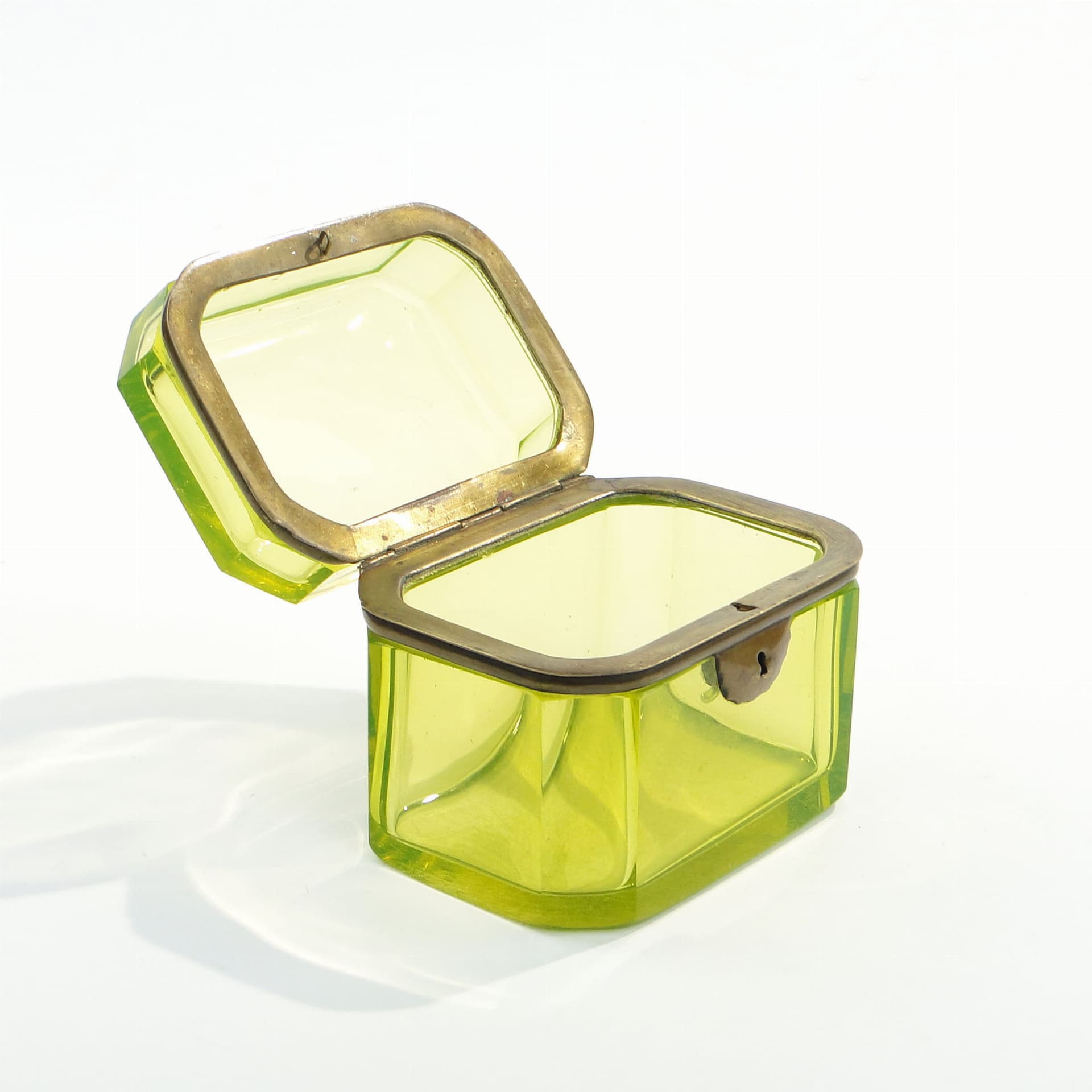 Tea caddy Biedermeier, turquoise uranium glass, Austria, 19th c. - 172258