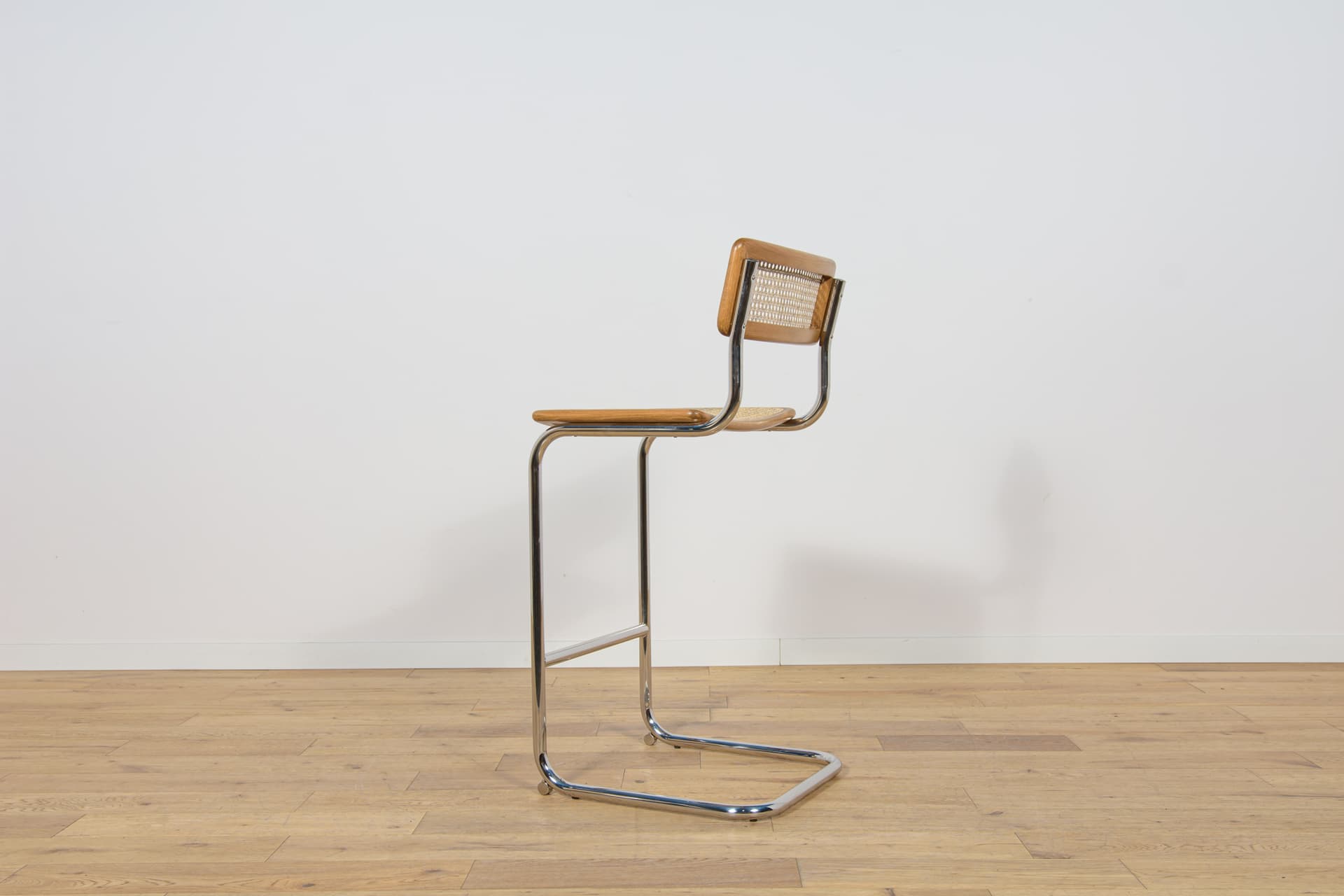 Komplet czterech hokerów Cesca, buk jasnobrązowy, stal chromowana, rattan, proj. M. Breuer, Włochy, lata 70. - 172280