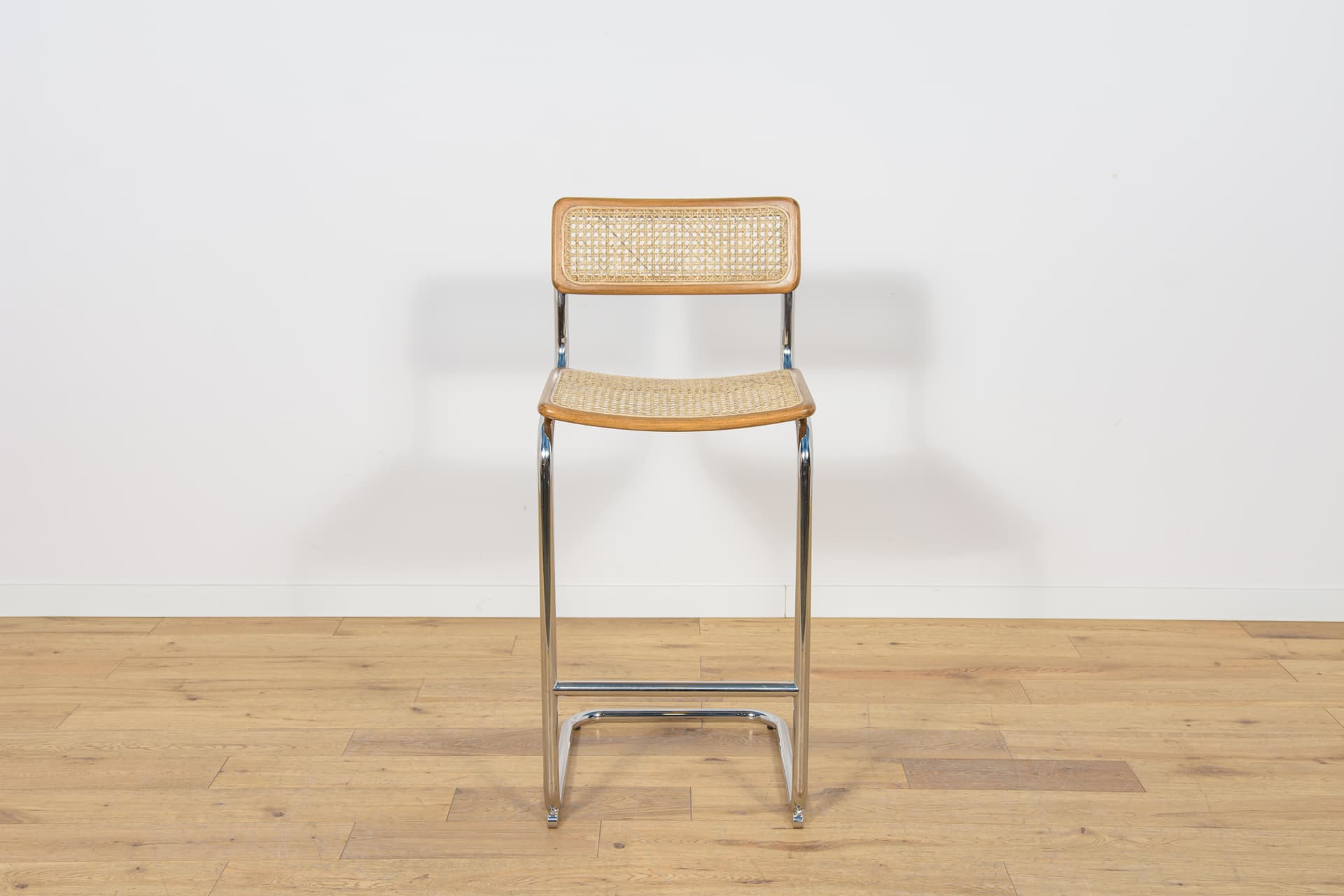 Komplet czterech hokerów Cesca, buk jasnobrązowy, stal chromowana, rattan, proj. M. Breuer, Włochy, lata 70. - 172275