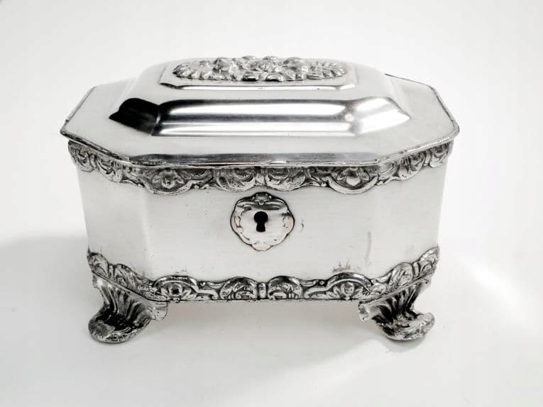 Cukiernica skrzynkowa, srebro jasne, Norblin, Polska, XIX wiek - 172374