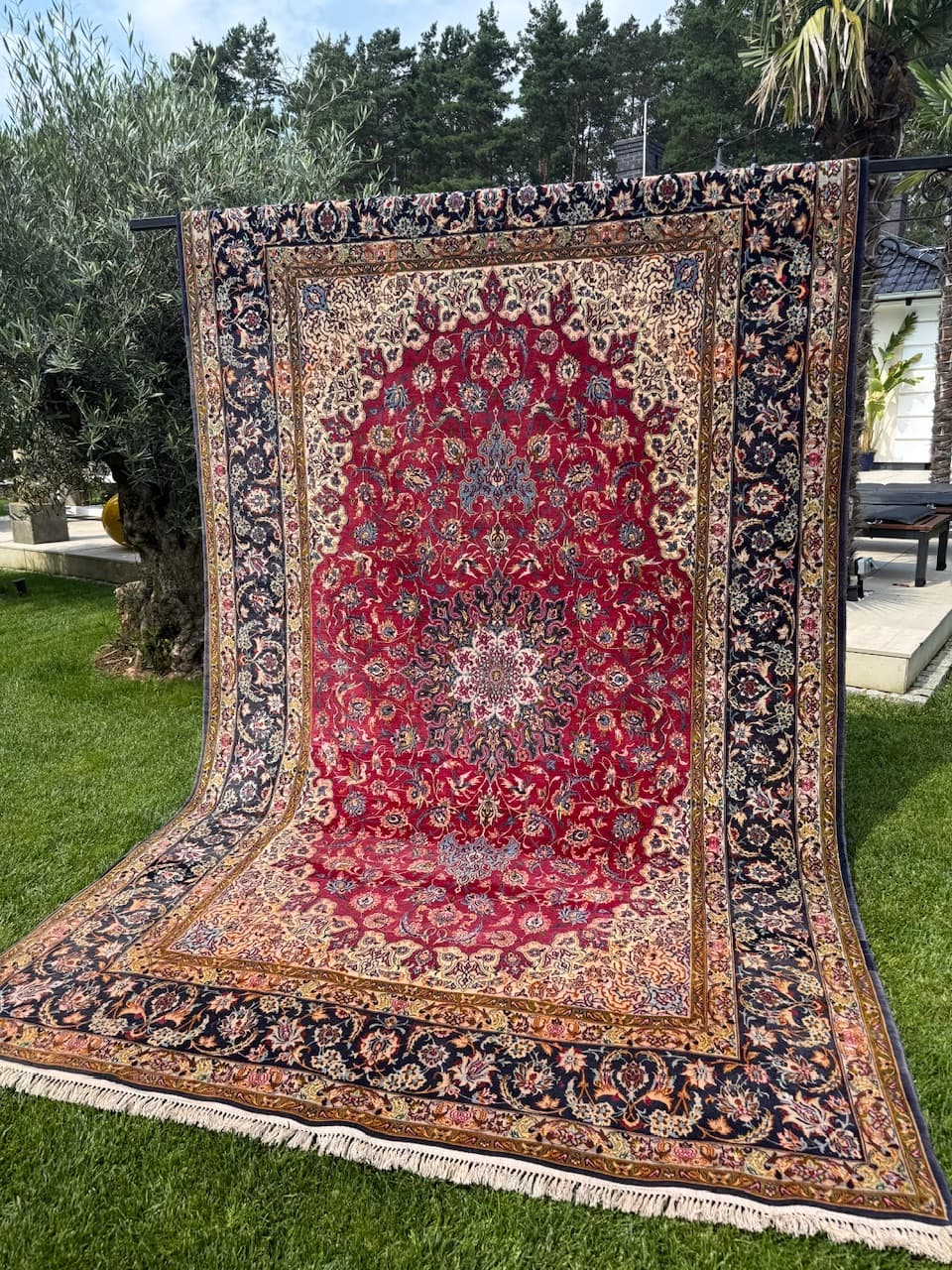 Persian rug Isfahan, multicolor, Kashmiri wool silk, Iran, 1990s. - 172419