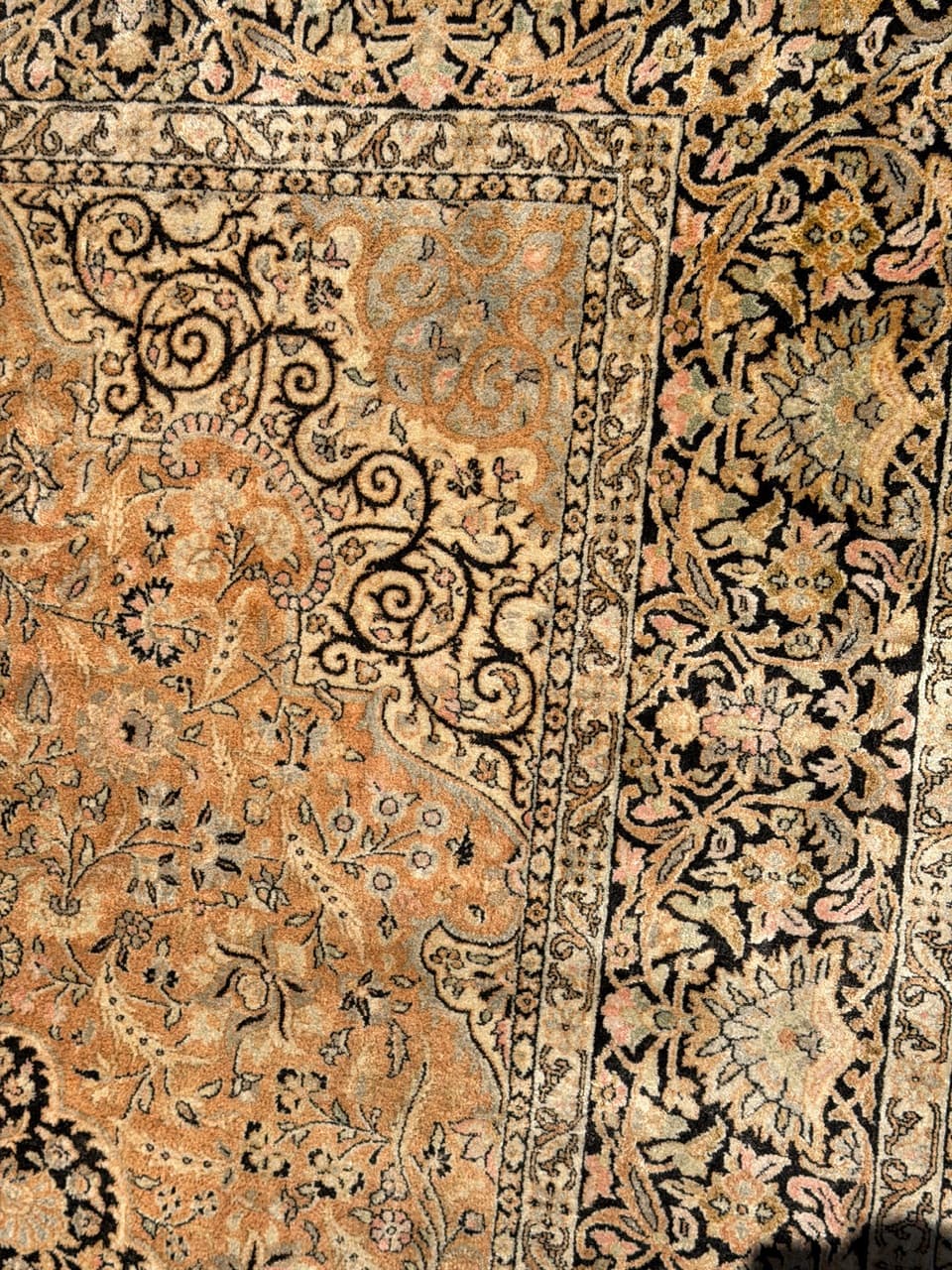 Rug Ghoum, multicolor silk, India, 1990s. - 172677