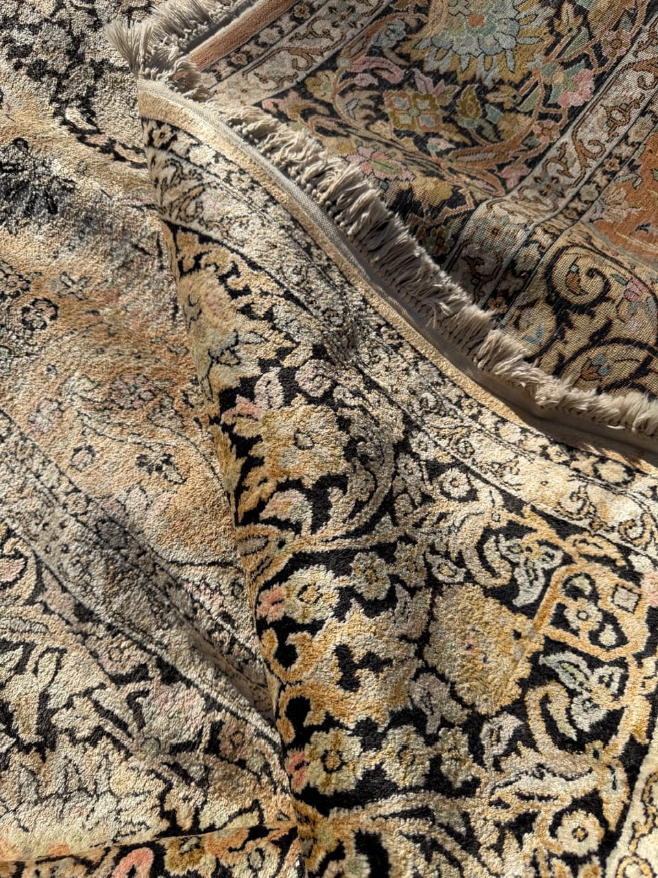 Rug Ghoum, multicolor silk, India, 1990s. - 172681