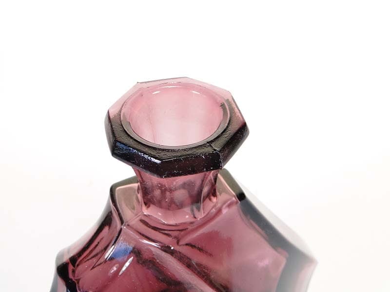 Decanter Art Deco, violet glass, Czech Republic, 1930s - 172985