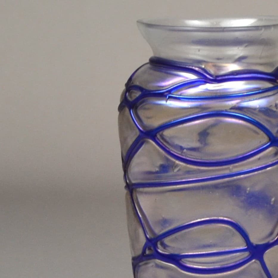 Wazon secesyjny, szkło mlecznobiałe, Pallme-Koenig, Czechy, początek XX w. - 1260