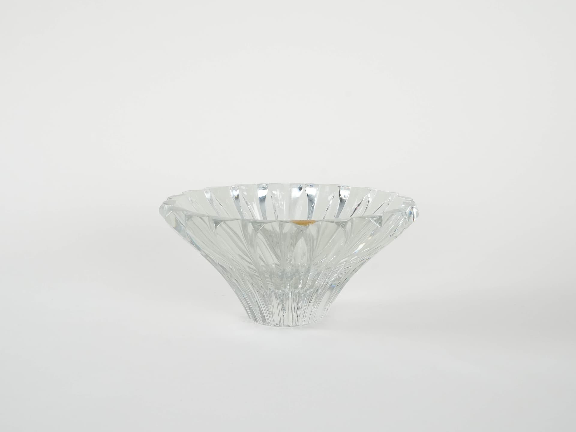 Bowl, transparent glass, Riihimäen Lasi, Finland, 1970s. - 173210
