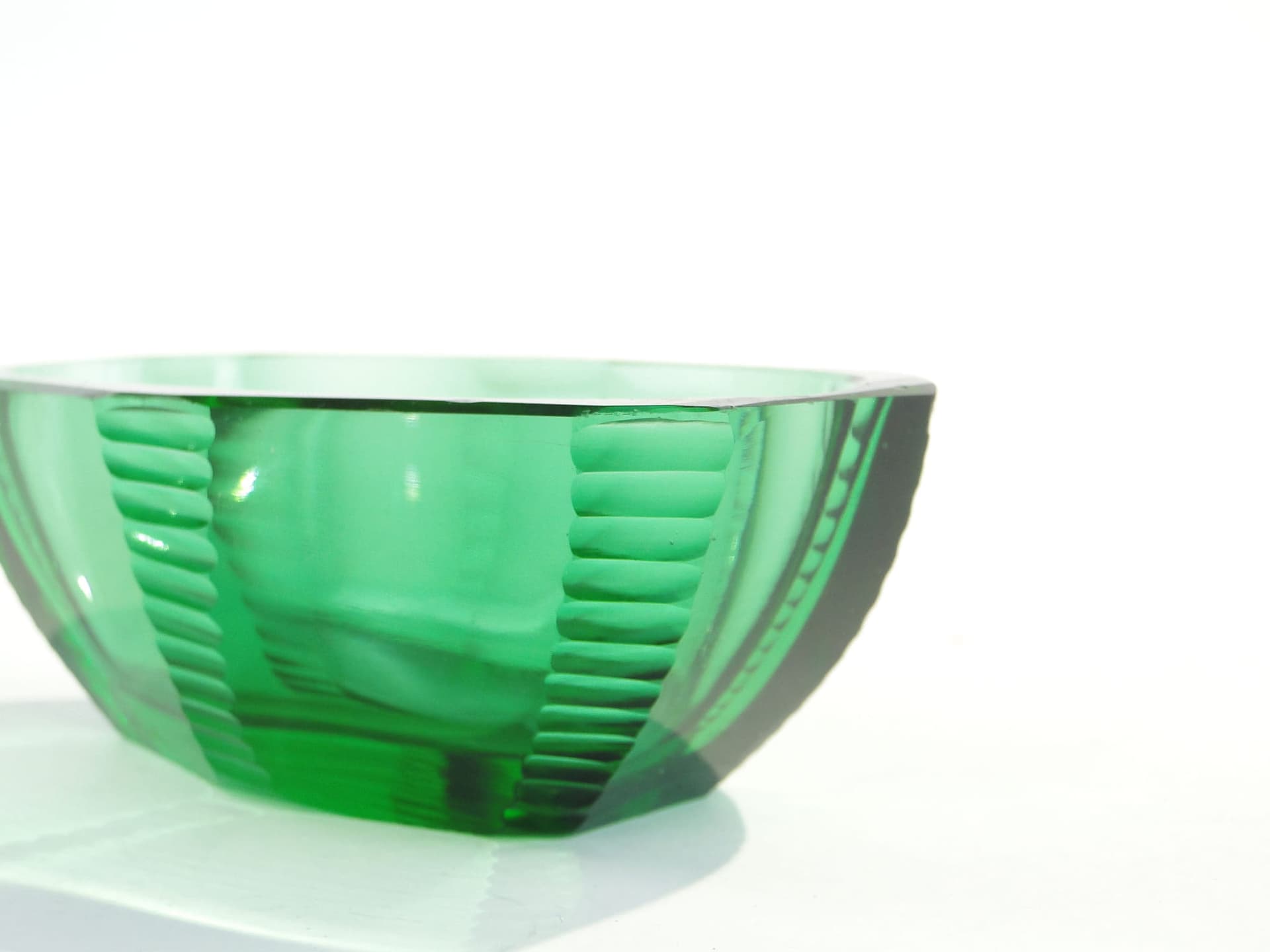Set decanter and bowl, Art Deco, green crystal, Moser, Czech Republic, early 20th c. - 173236