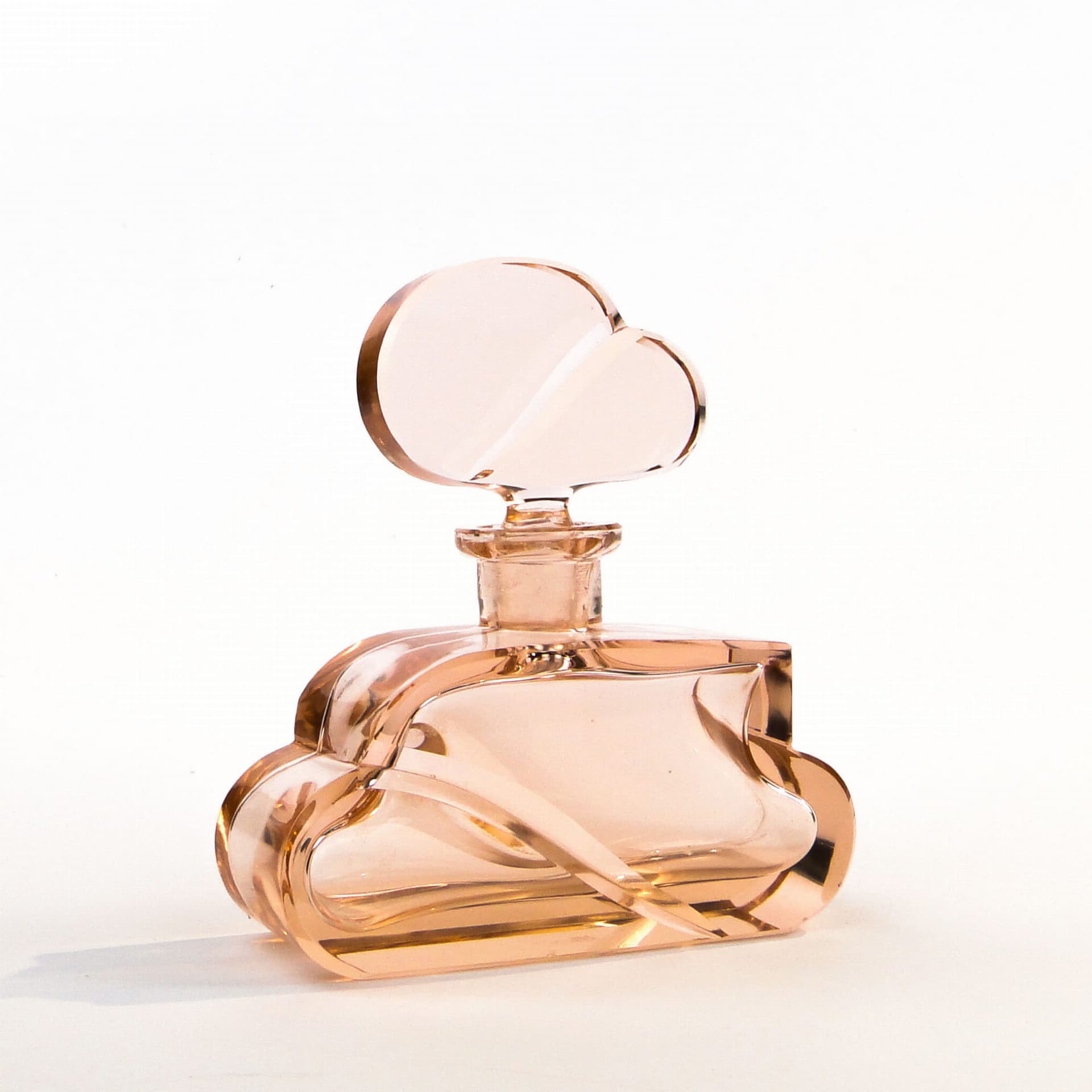 Decanter Art Deco, pink crystal glass, Moser, Czech Republic, 1930s. - 173383