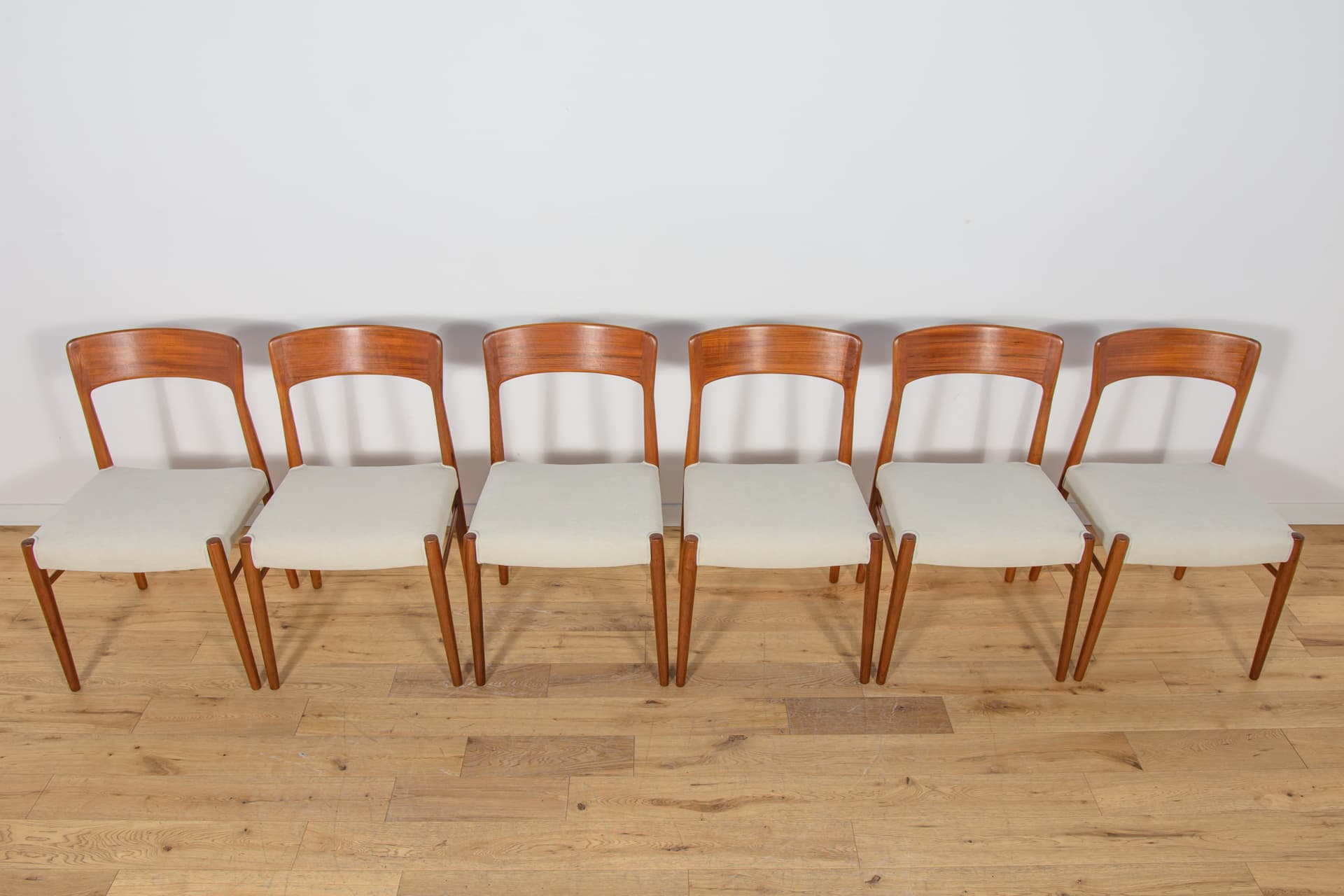 Set of six chairs Model 26, teak, ivory, by H. Kjærnulf, Korup Stolefabrik, Denmark, 1960s. - 173655