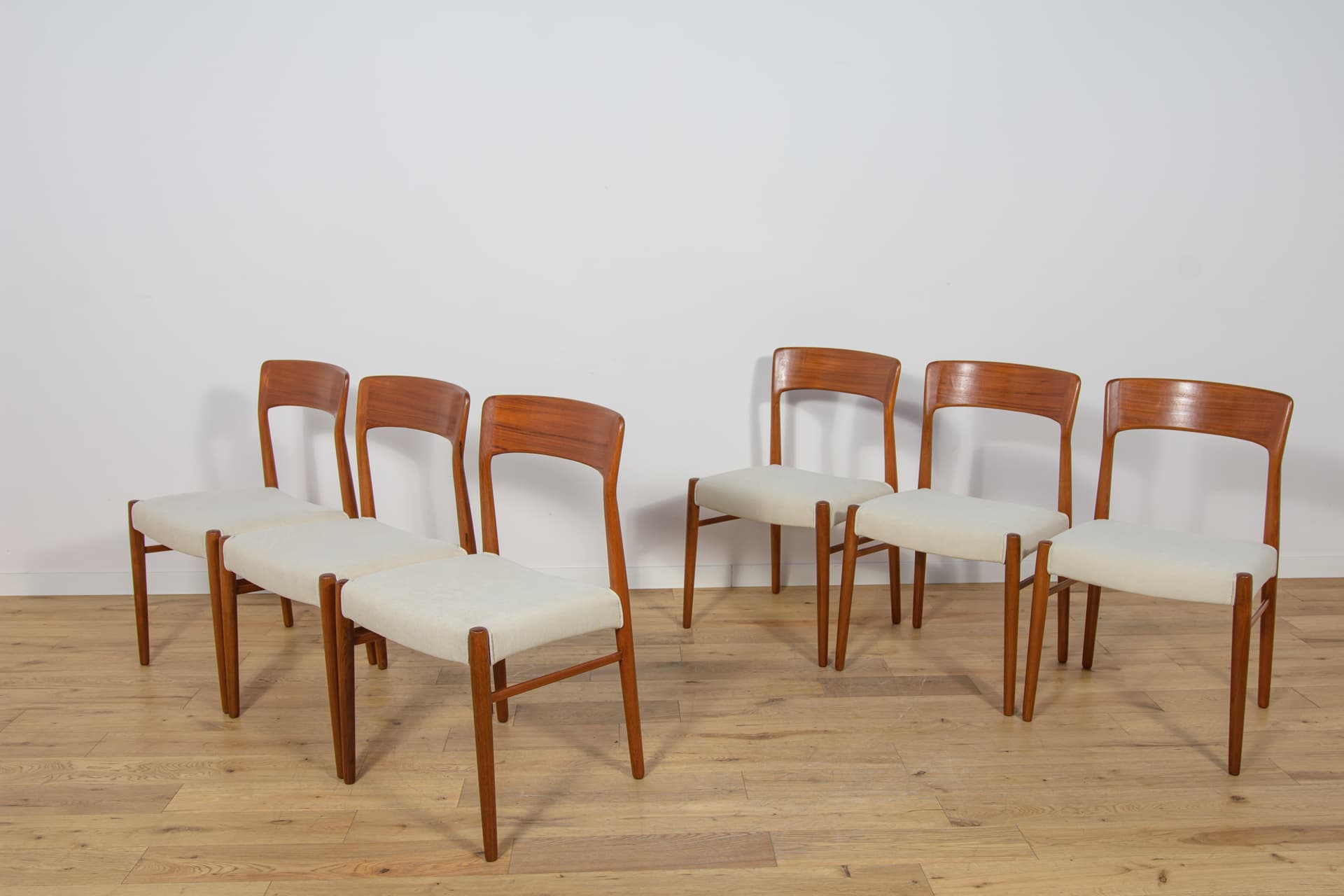 Set of six chairs Model 26, teak, ivory, by H. Kjærnulf, Korup Stolefabrik, Denmark, 1960s. - 173653