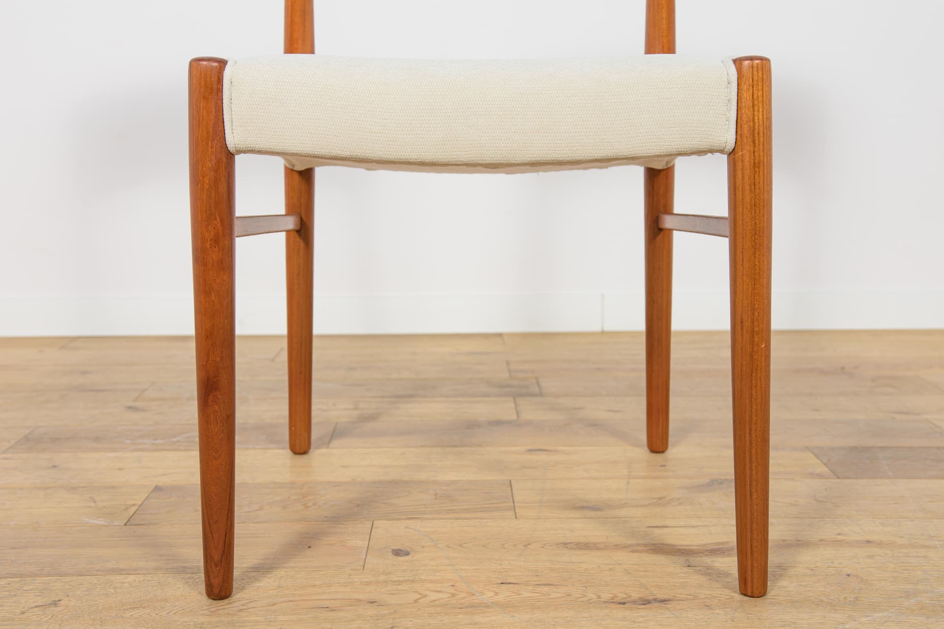 Set of six chairs Model 26, teak, ivory, by H. Kjærnulf, Korup Stolefabrik, Denmark, 1960s. - 173663