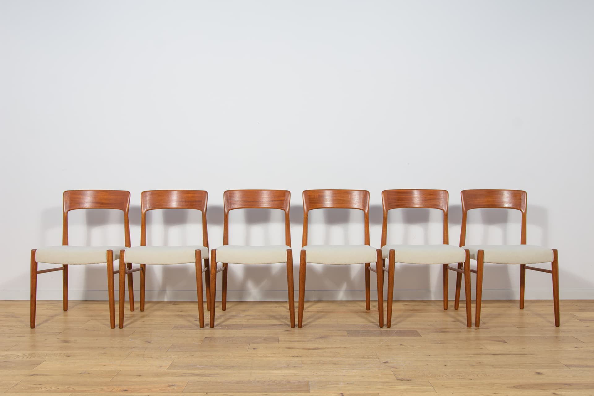 Set of six chairs Model 26, teak, ivory, by H. Kjærnulf, Korup Stolefabrik, Denmark, 1960s. - 173654