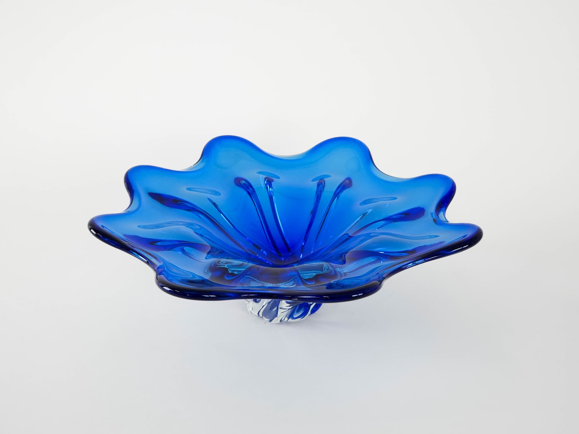 Bowl flower cobalt, crystal glass, Denmark, 1970s. - 173724