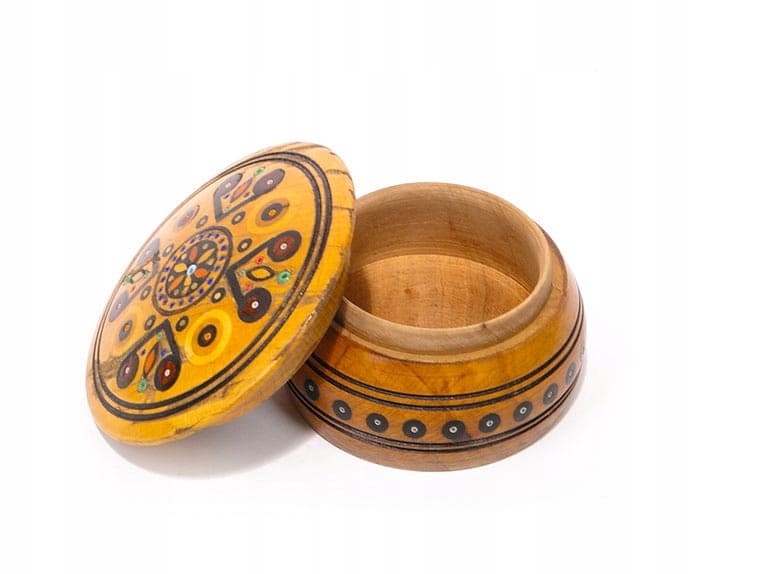 Cylindryczne pudełko huculskie z poł. XX w - 174072