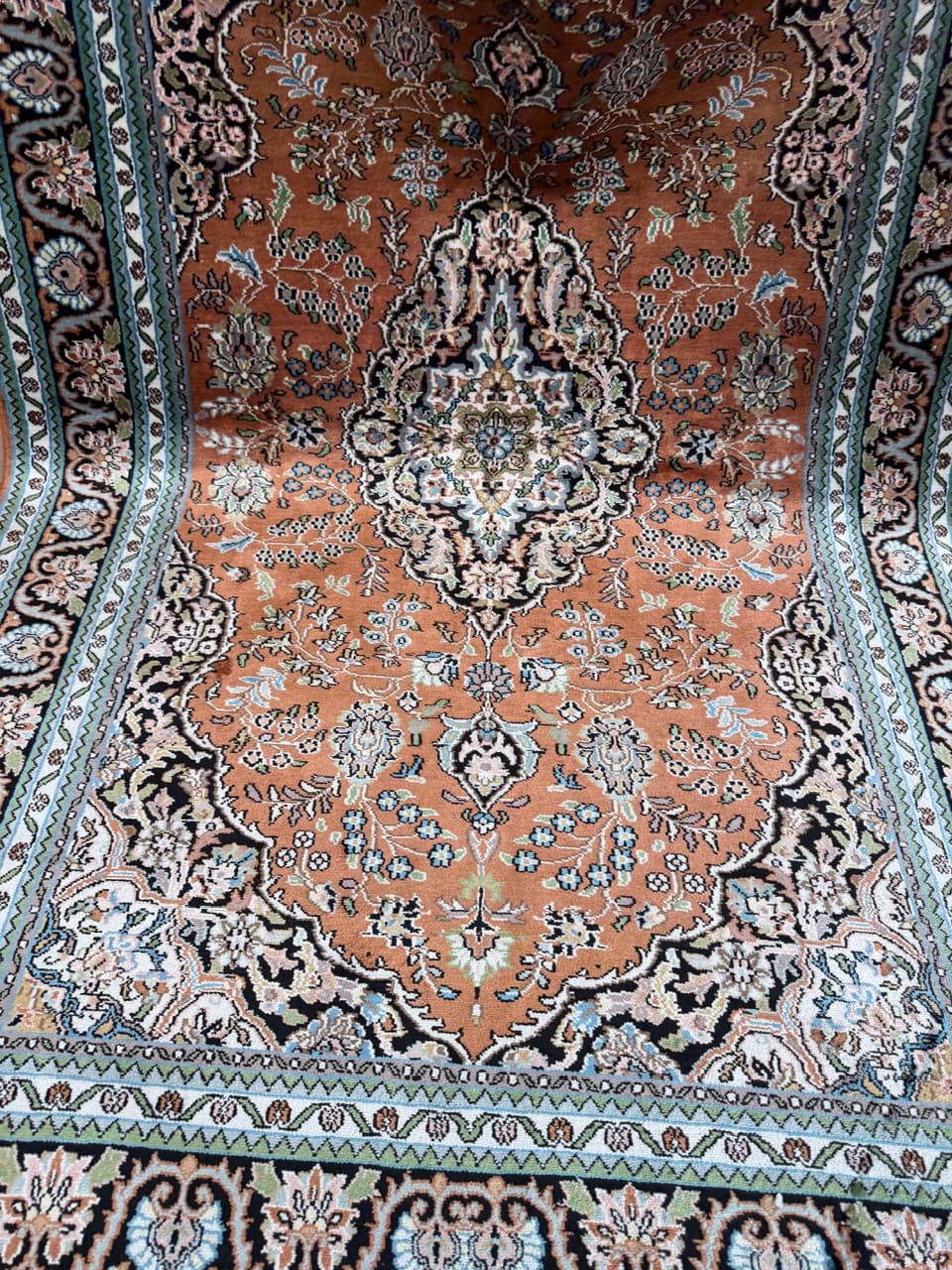 Rug Ghoum/Qom 205x125 cm, natural silk, India - 174452