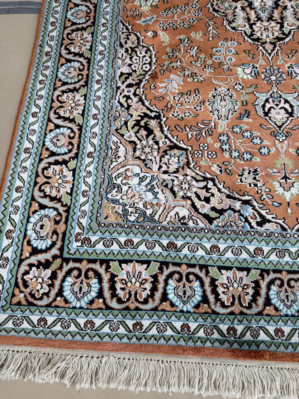 Rug Ghoum/Qom 205x125 cm, natural silk, India - 174454