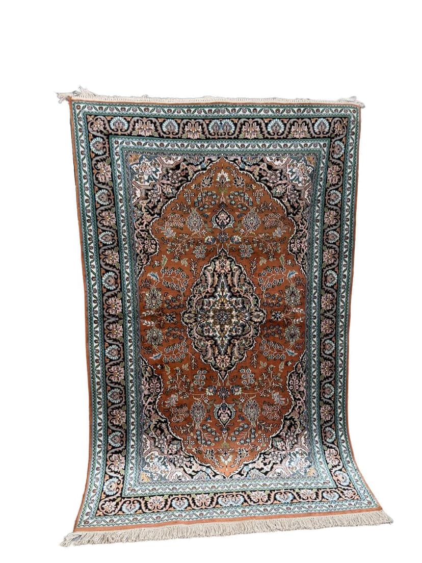 Rug Ghoum/Qom 205x125 cm, natural silk, India
