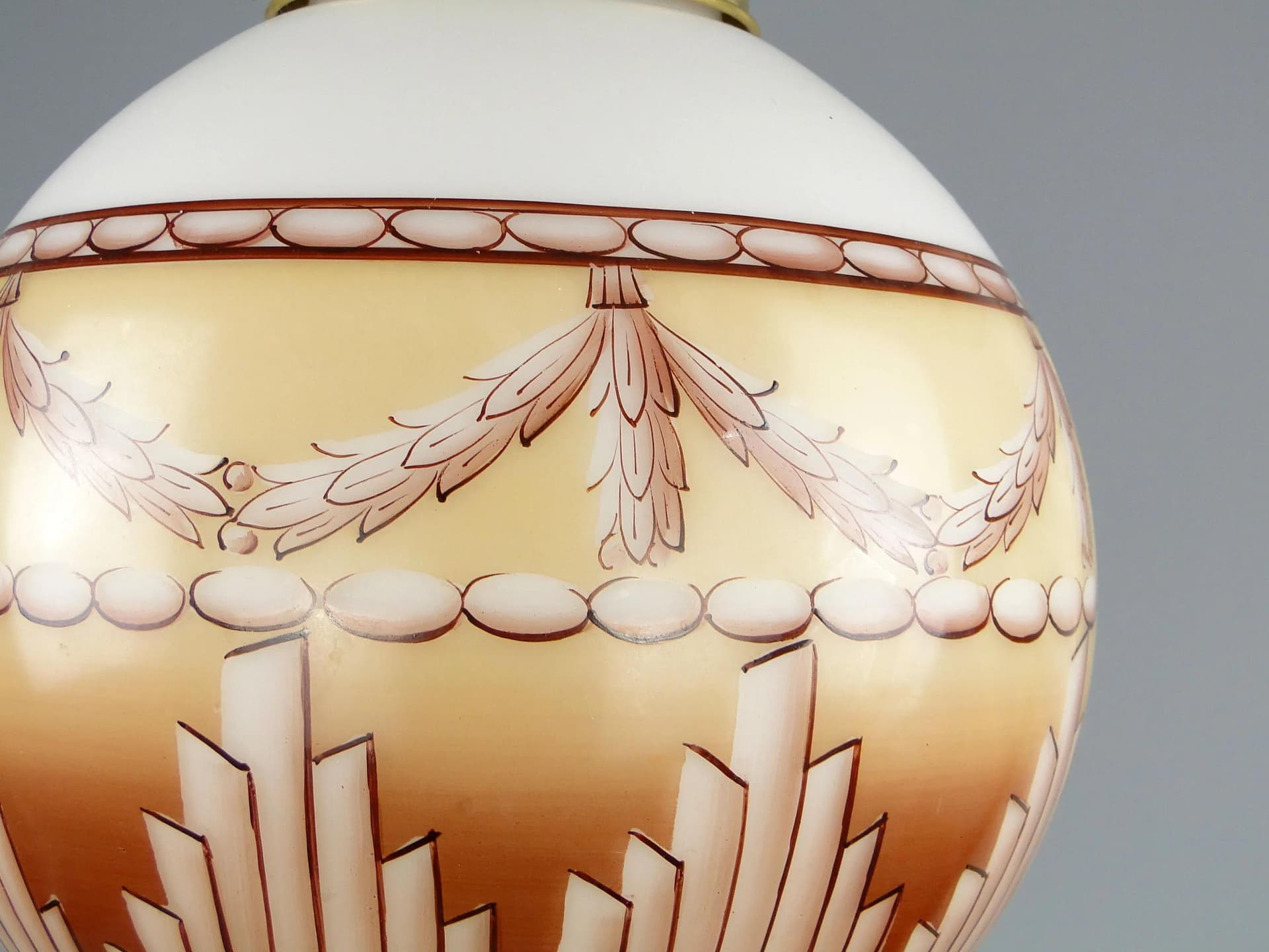 Pendant lamp, Art Deco, ivory white glass, brass, Austria, early 20th c. - 11620