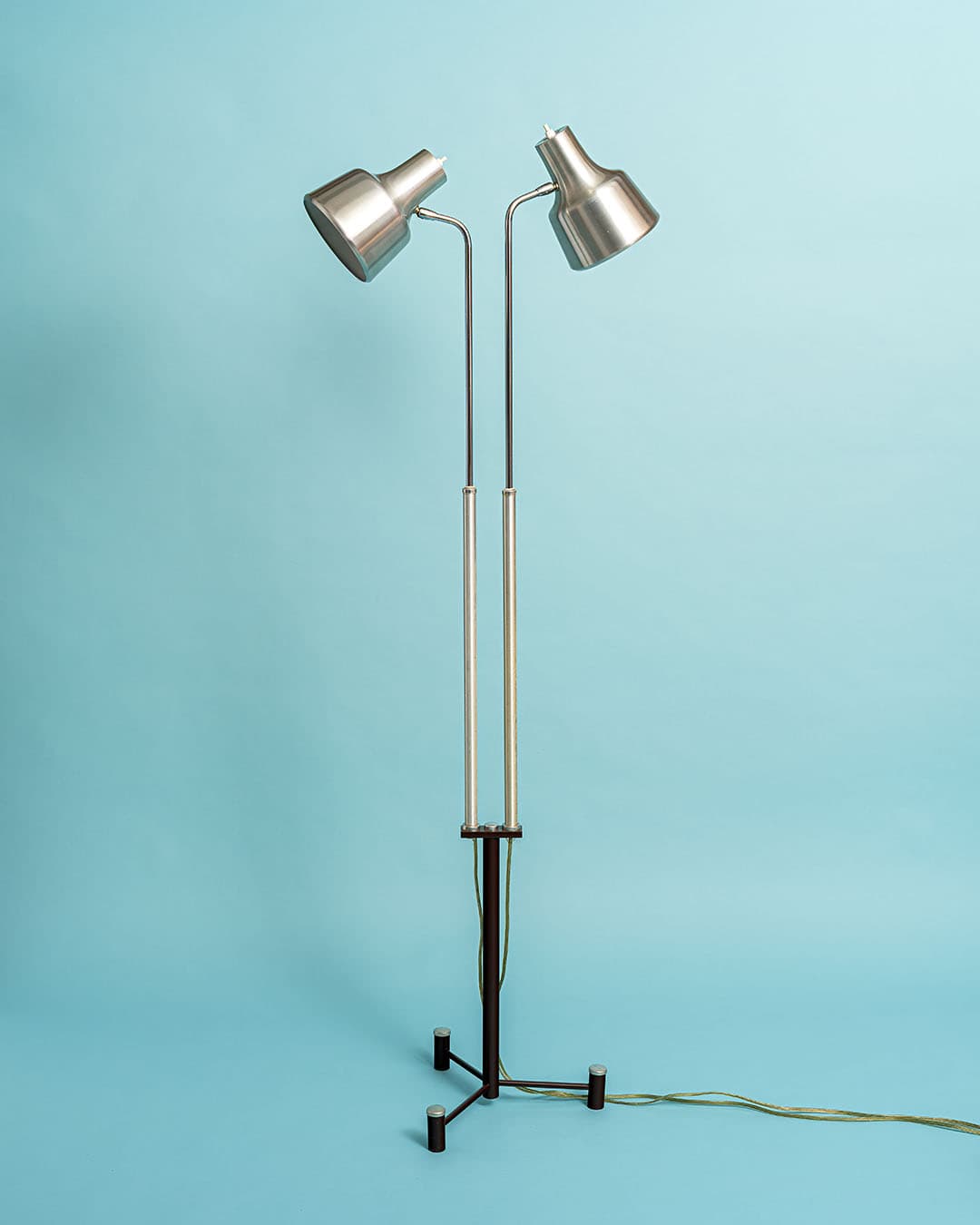 Lampa podłogowa podwójna, brązowy metal, Dania, lata 70. - 174694