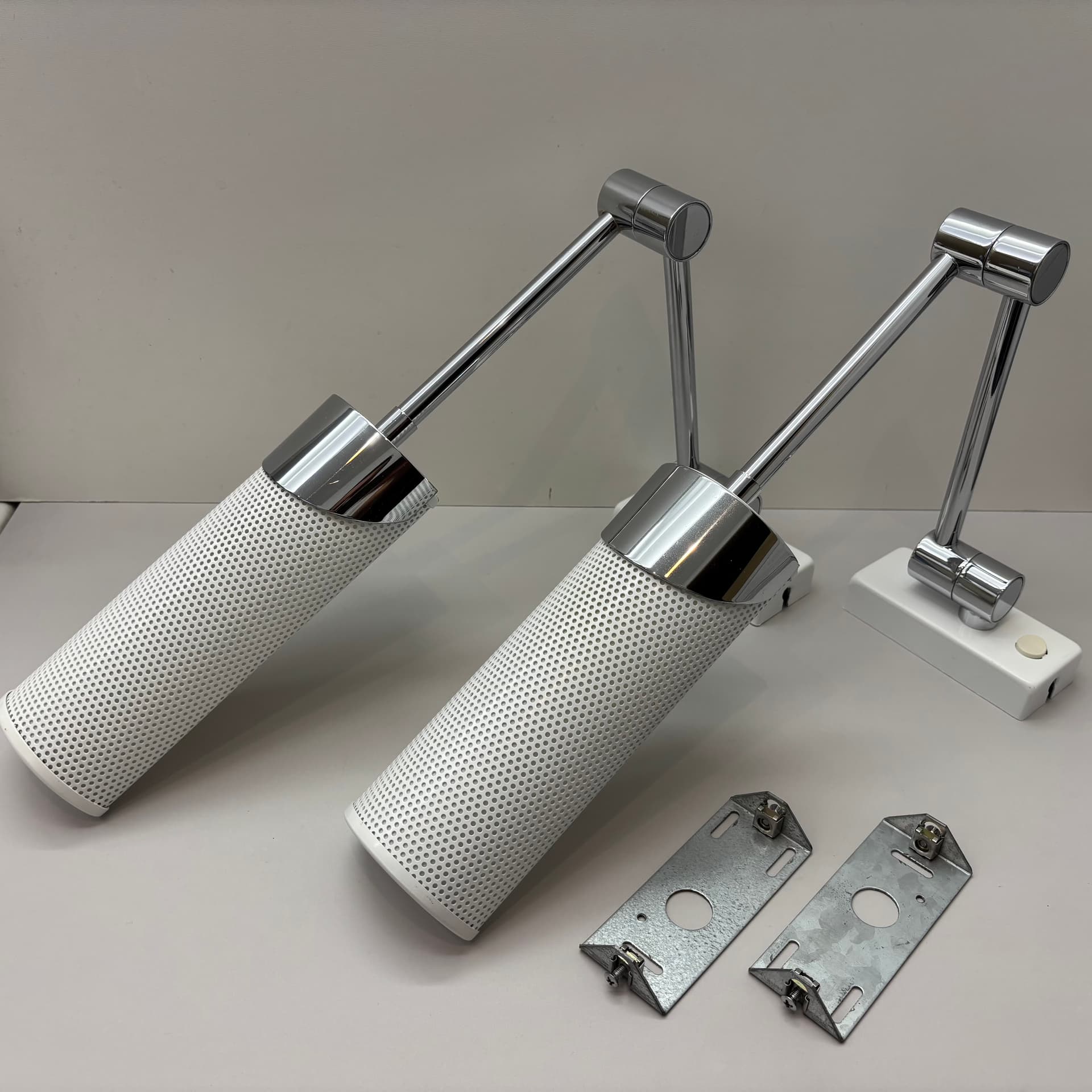 Pair of wall lights, Baulmann Leuchten, white, chrome-plated brass, Germany, 1990s. - 174725