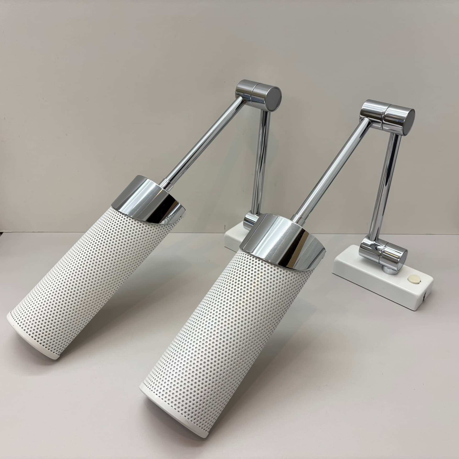 Pair of wall lights, Baulmann Leuchten, white, chrome-plated brass, Germany, 1990s. - 174715