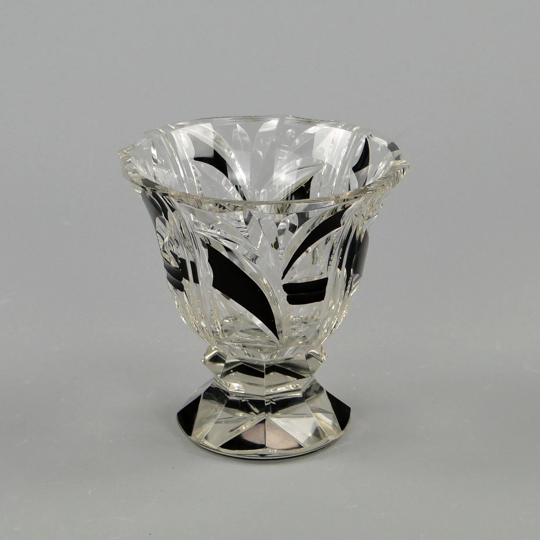 Vase Art Deco, transparent crystal, by K. Palda, Czech Republic, 1930s - 11791