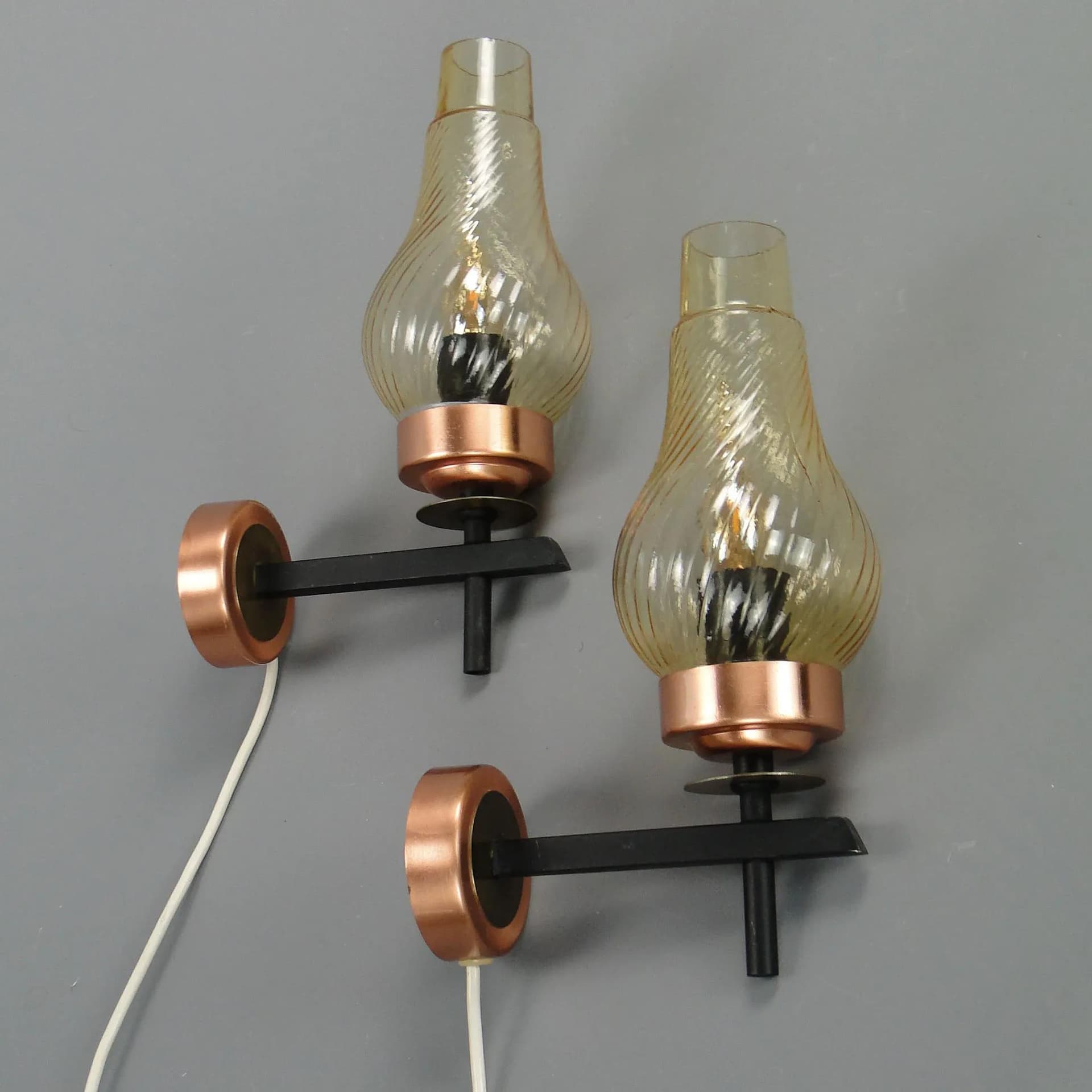 Czarno-miedziane kinkiety modernistyczne, Spółdzielnia Pracy Elmed, Polska, lata 60. - 11887