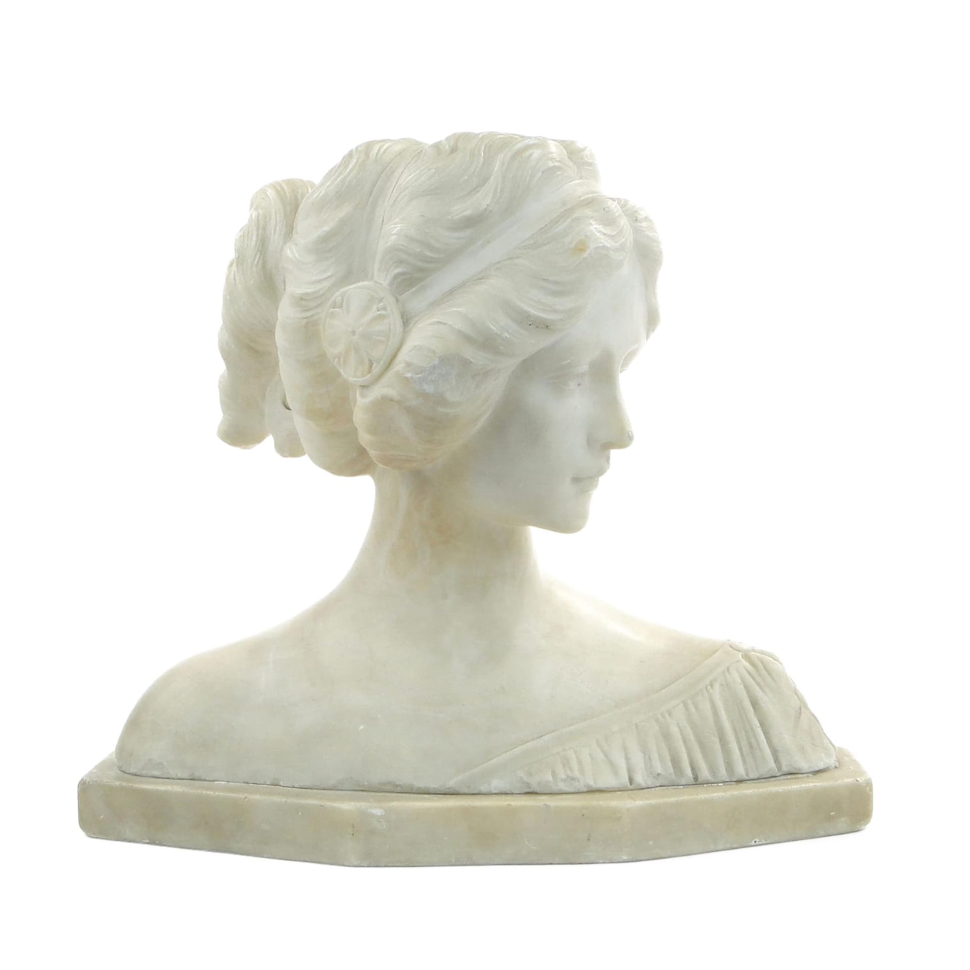 Portret młodej kobiety z alabastru ok 1900