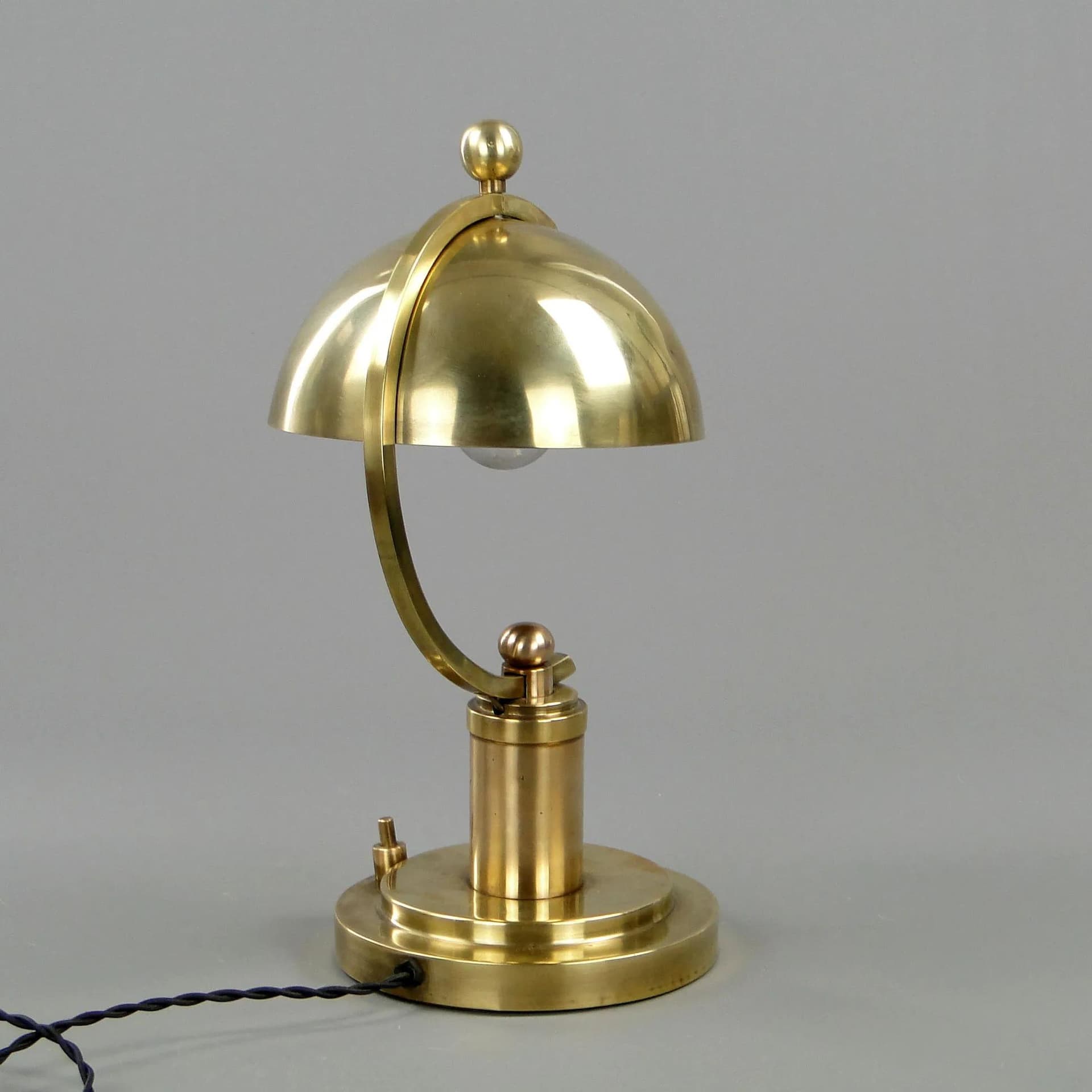 Lampa gabinetowa Art Deco, mosiądz złoty, lata 30. - 12004