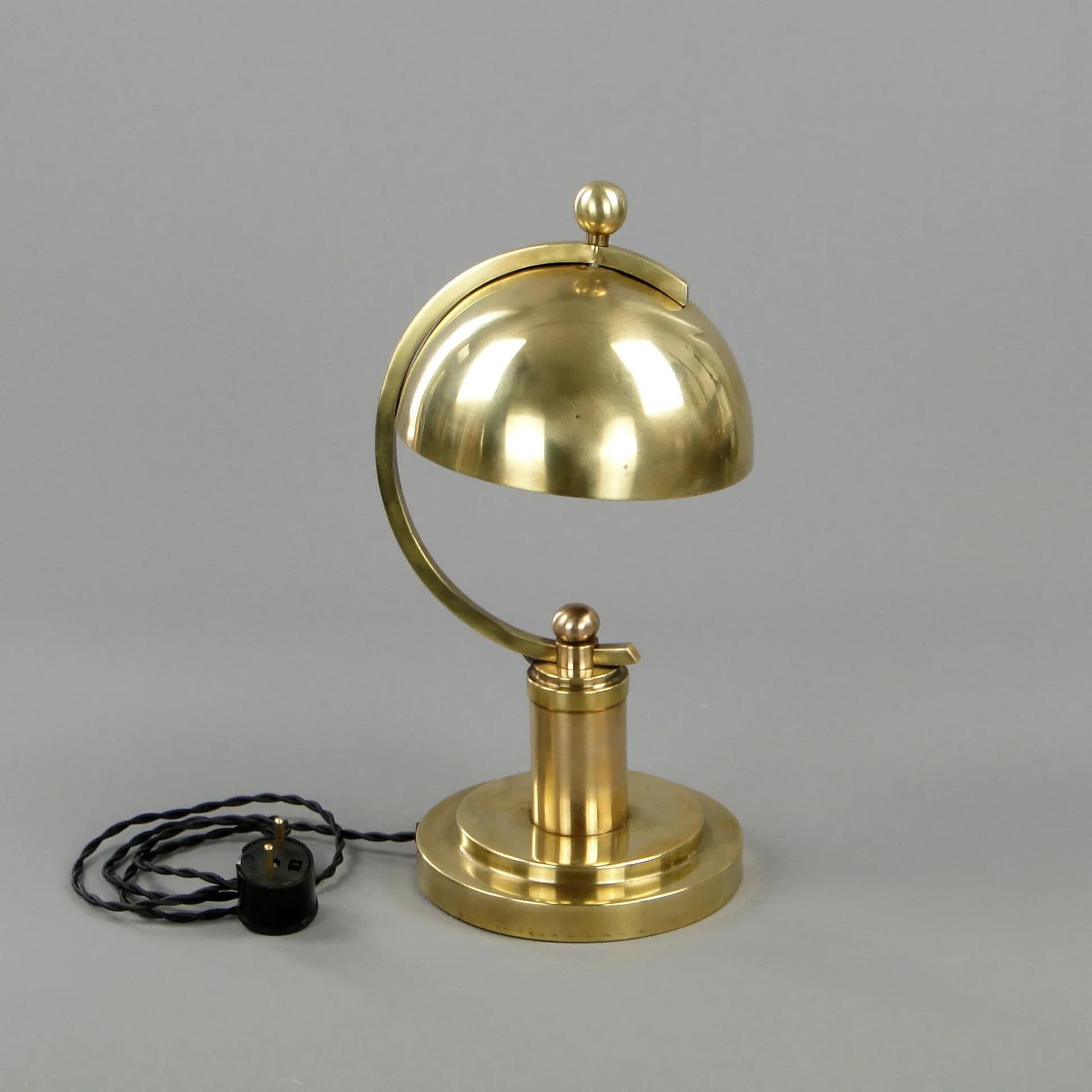 Lampa gabinetowa Art Deco, mosiądz złoty, lata 30. - 12003