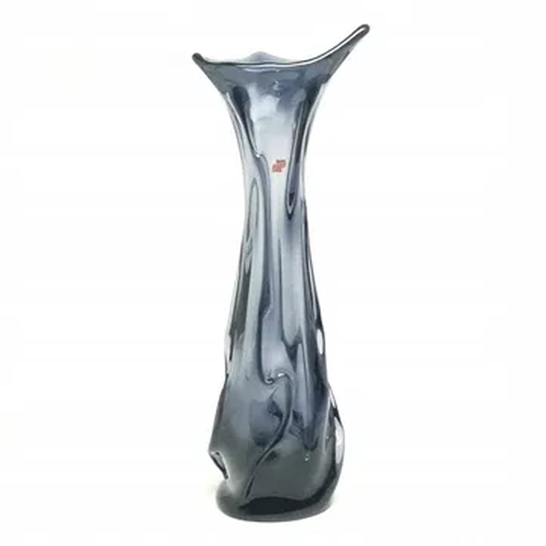 Sekacz Modernism vase, crumpled glass, Huta Wołomin, Poland, 1980s.
