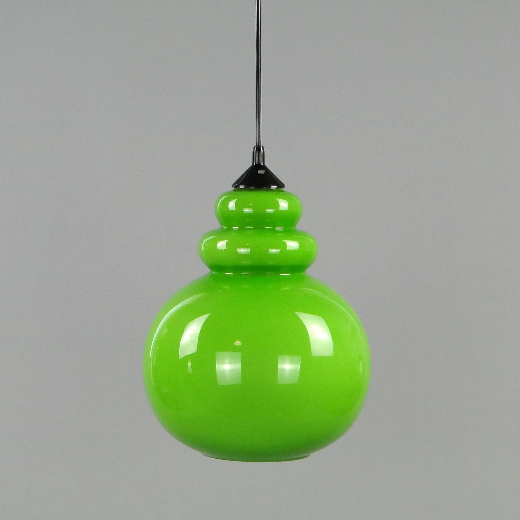 Pendant lamp Pop Art, green glass, Wieliczka, Poland, 1960s. - 12064