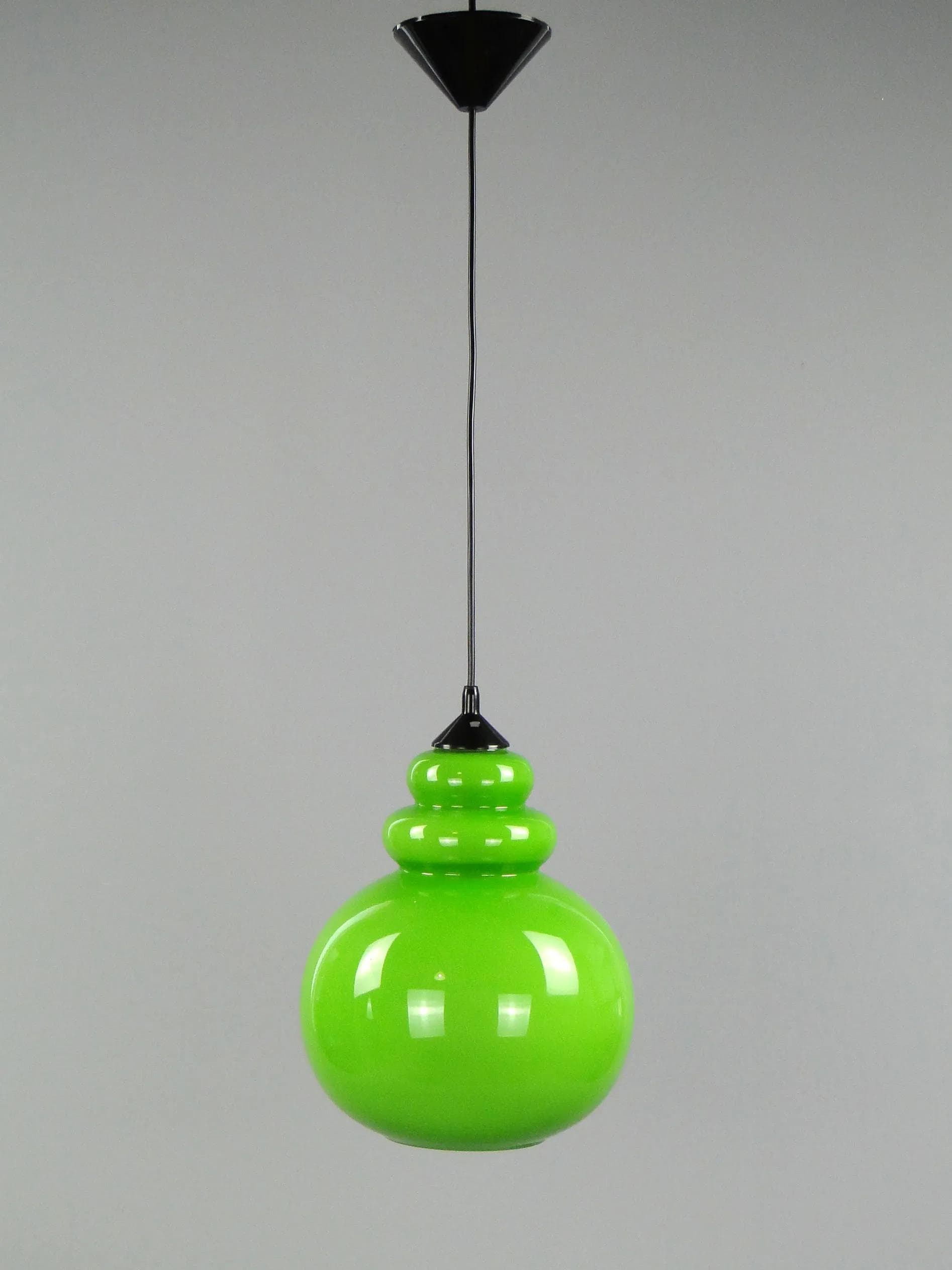 Pendant lamp Pop Art, green glass, Wieliczka, Poland, 1960s. - 12063