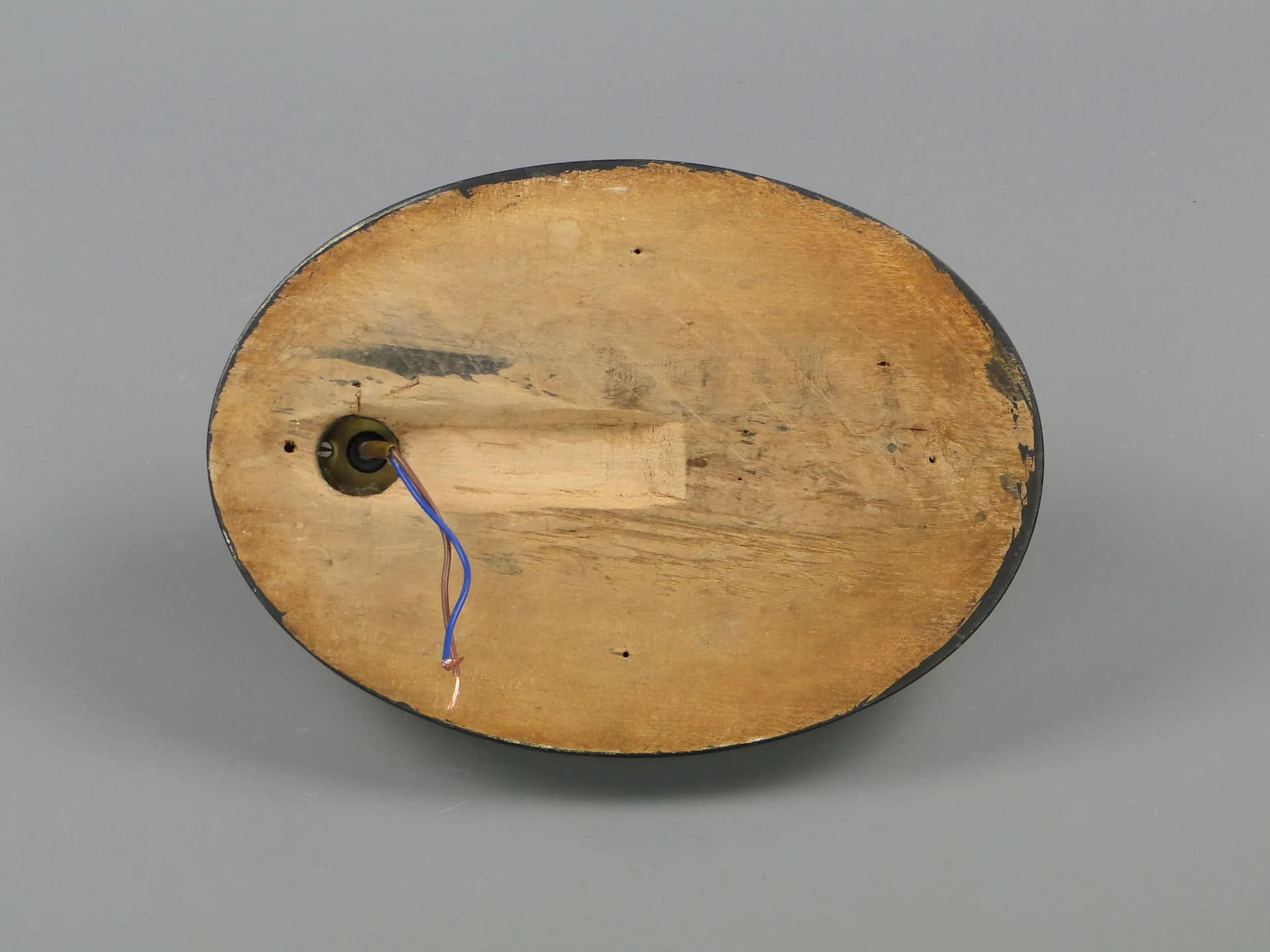 Plafon eliptyczny, mosiądz polerowany, szkło mrożone, drewno czarny, Polska, lata 20. - 12124